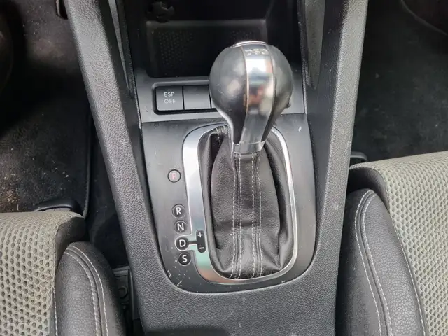 Volkswagen Scirocco view 20