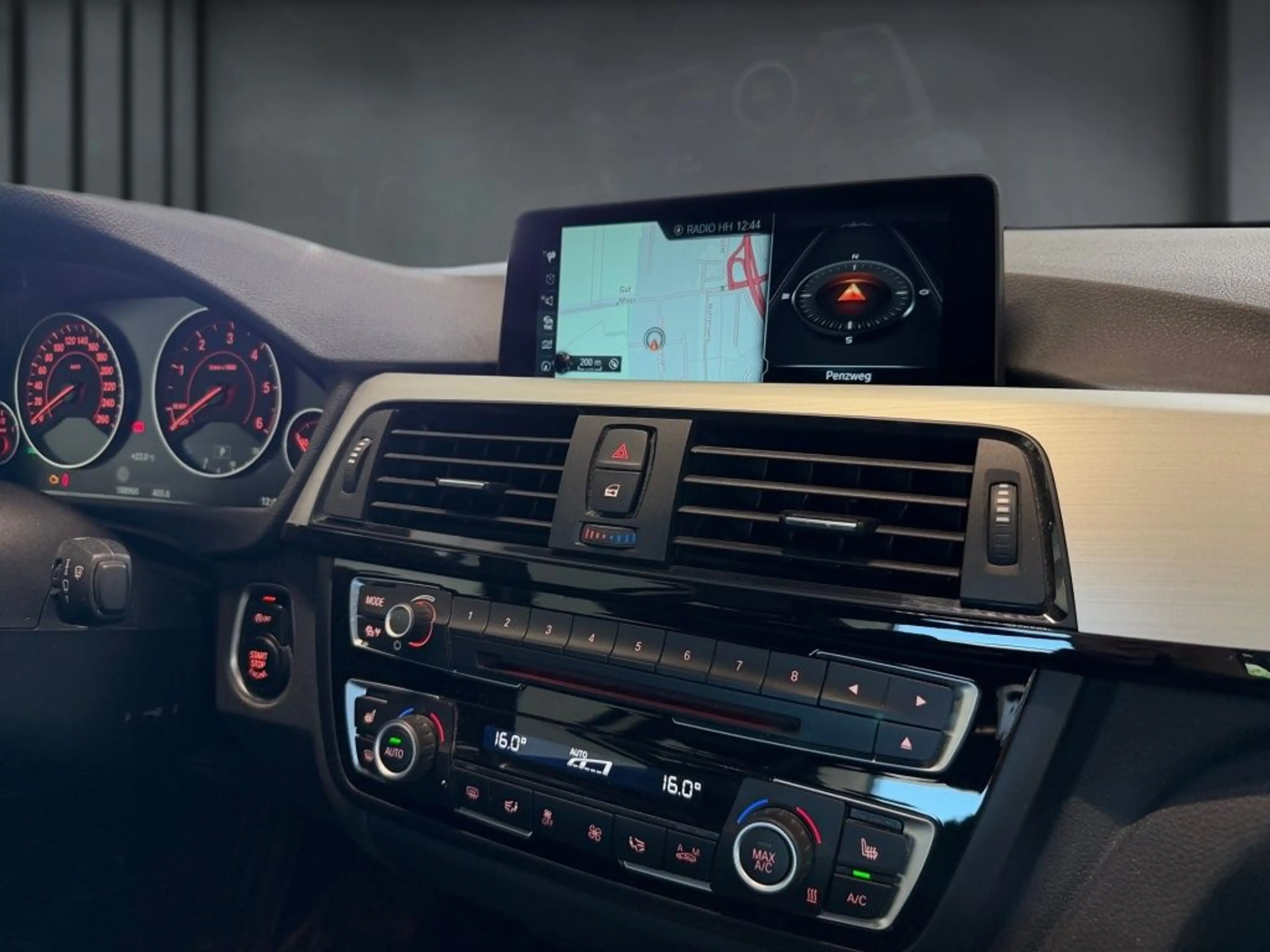 BMW 435 d xDrive Coupé XENON+HIFI+LEDER+MEMORY — photo 12