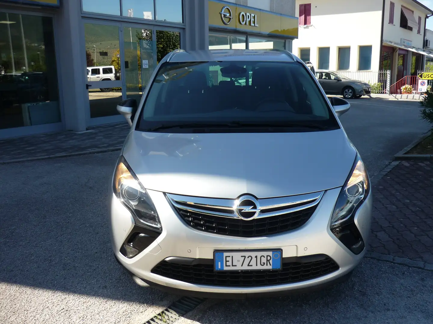 Opel Zafira Tourer 1.4 TURBO 140 CV COSMO GPL Plateado - 2
