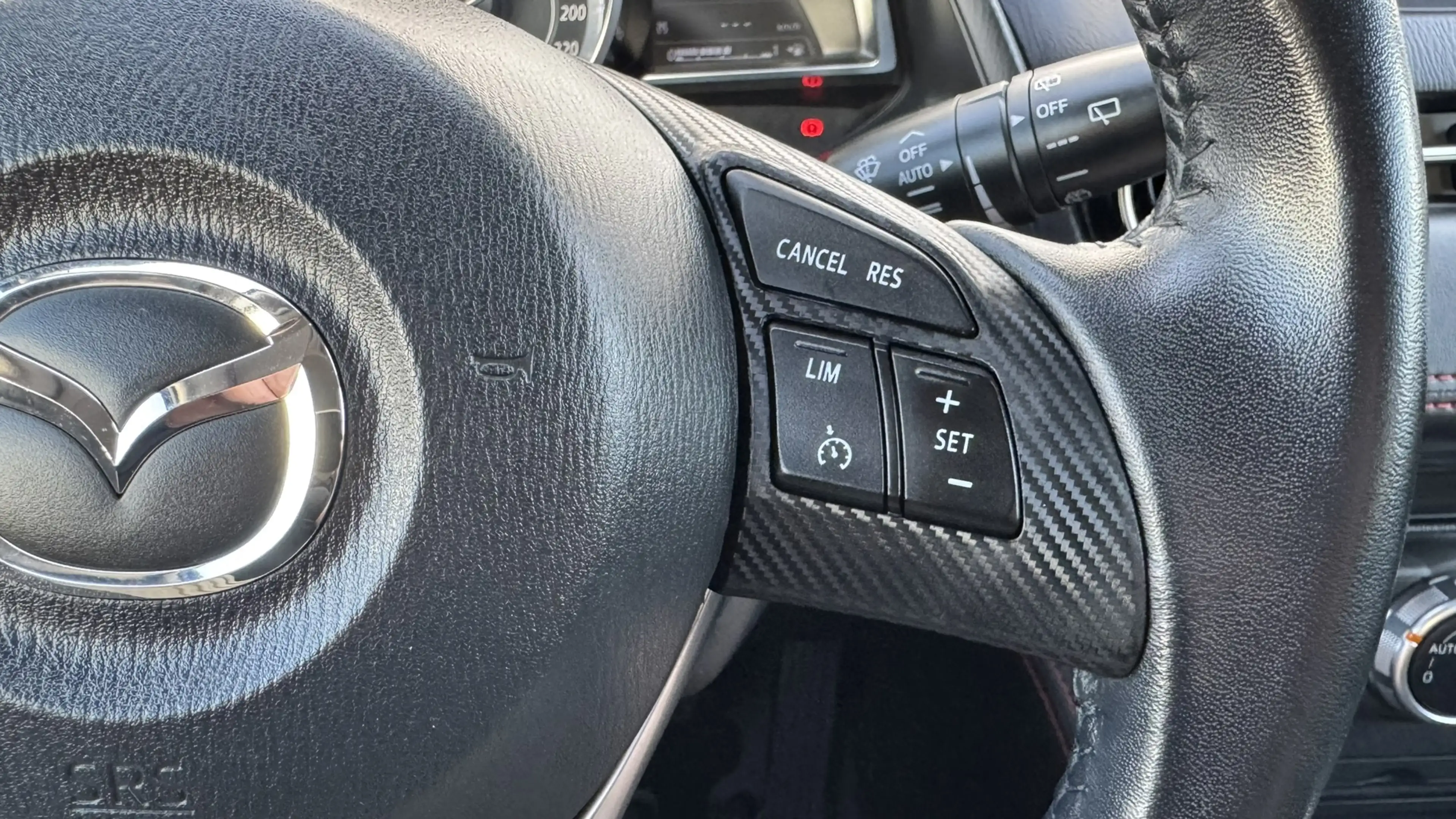 Mazda 2 1.5 Skyactiv-G GT-M Navi PDC Clima Cruise All-Seas — photo 9