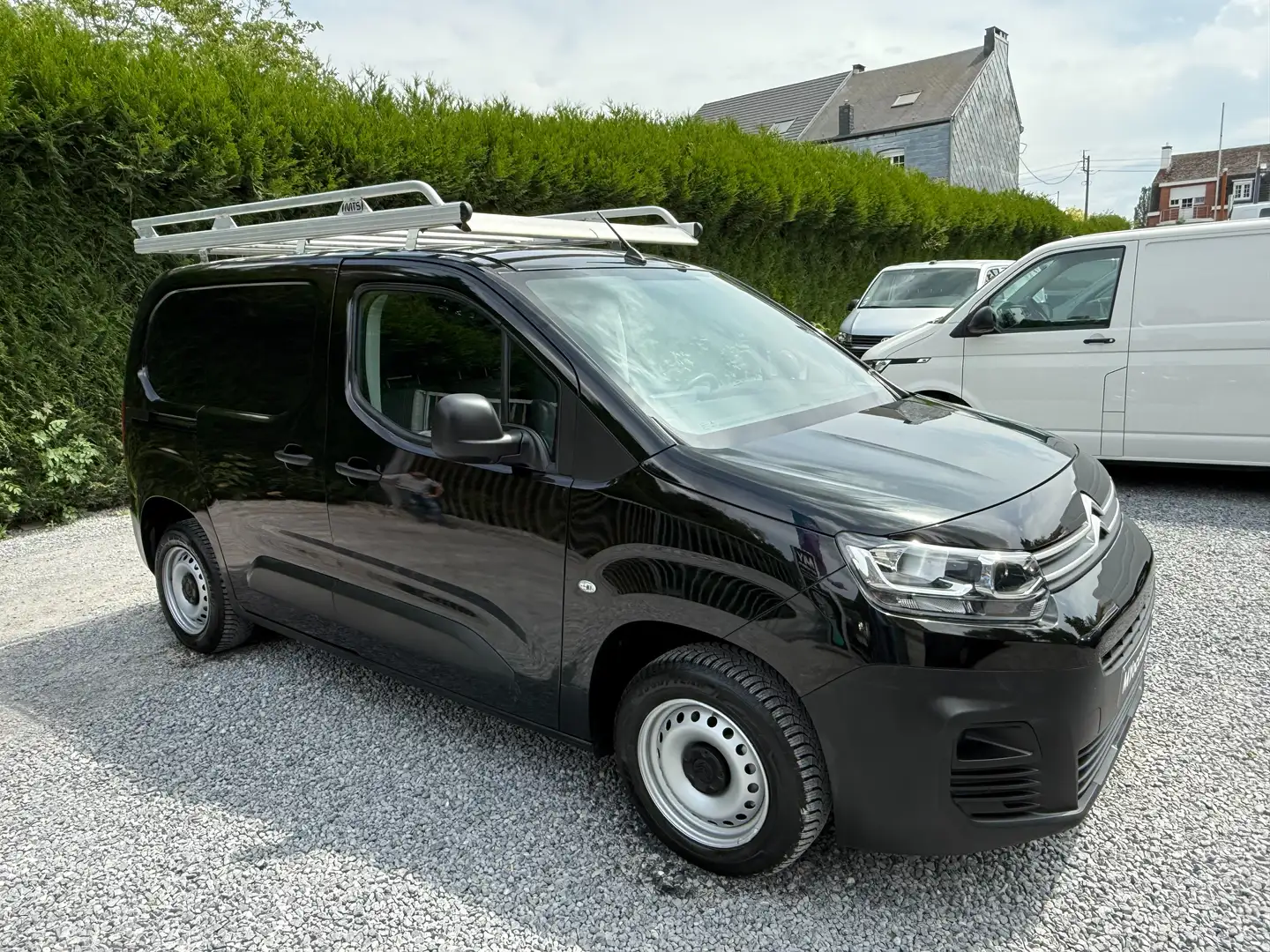 Citroen Berlingo 1.6 BlueHDi - 3 PLACES - 52.000 KM - EURO 6b - Zwart - 2