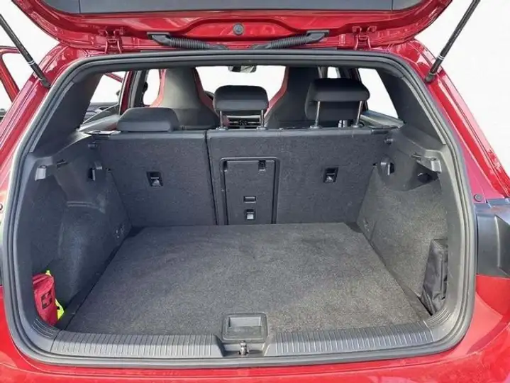 Volkswagen Golf 2022, foto 14