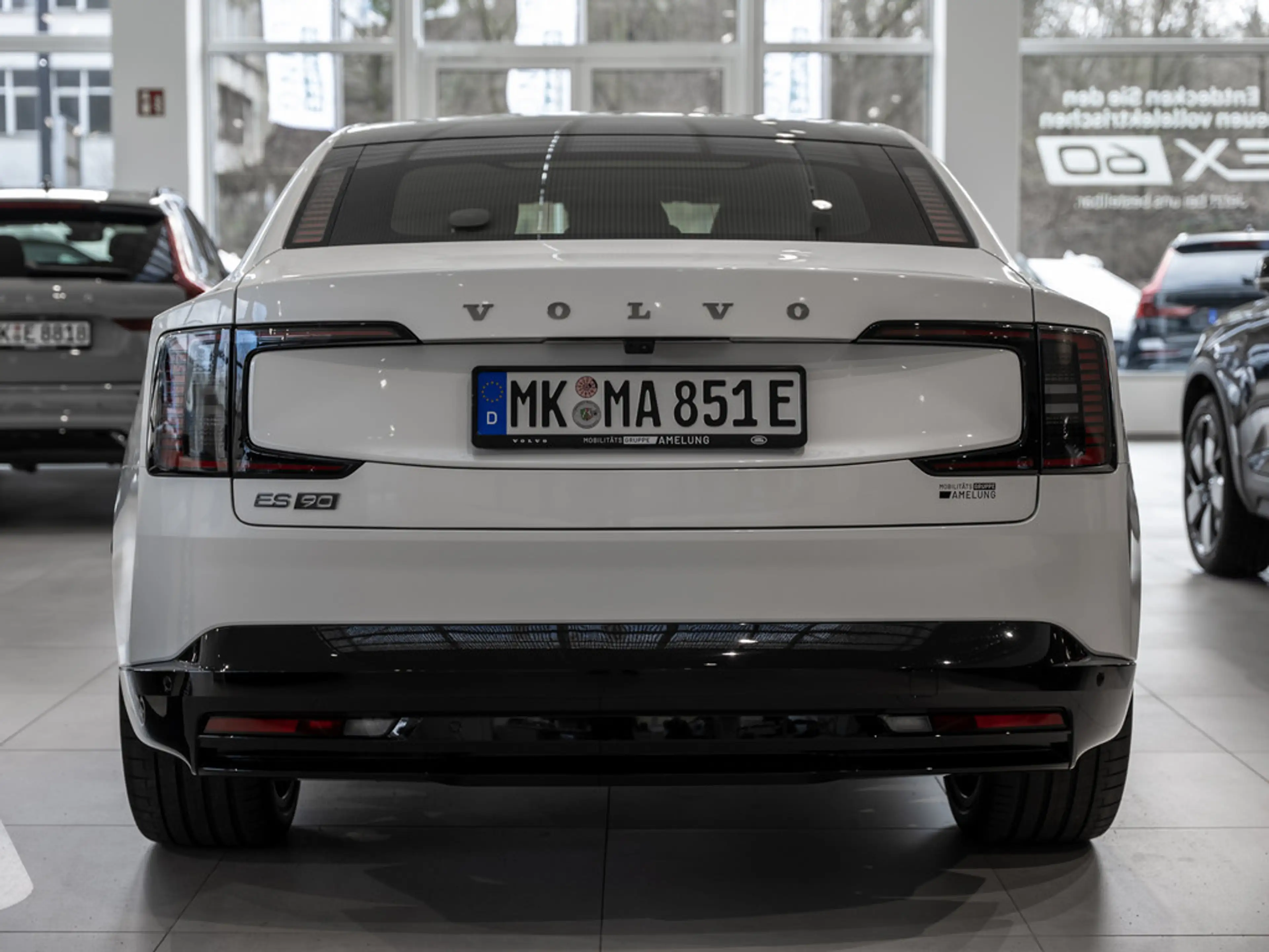 Volvo ES90 Single Motor Extended Range Ultra 360° — photo 6