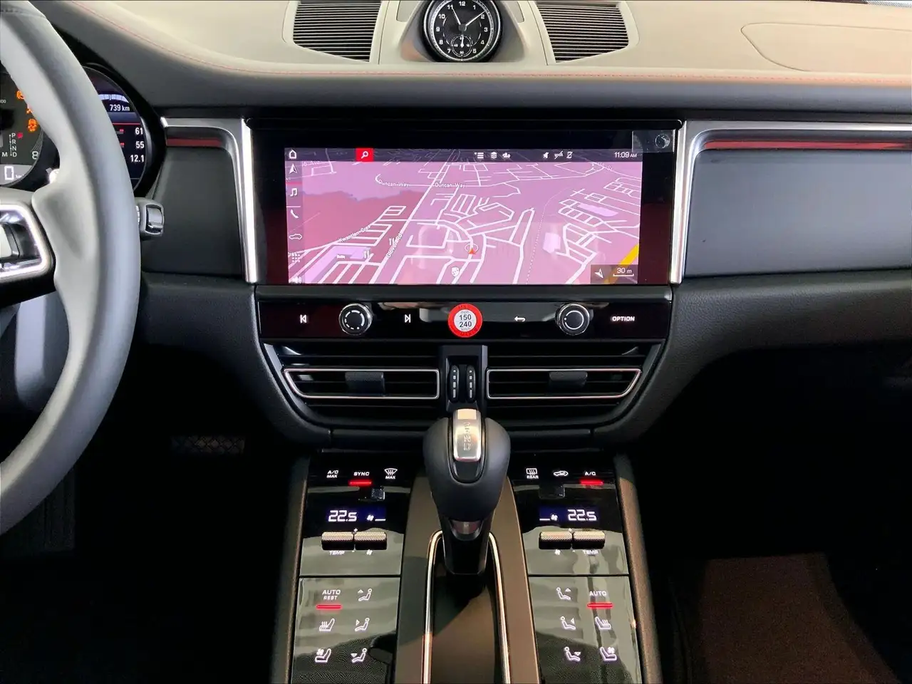 Porsche Macan снимка Porsche Macan