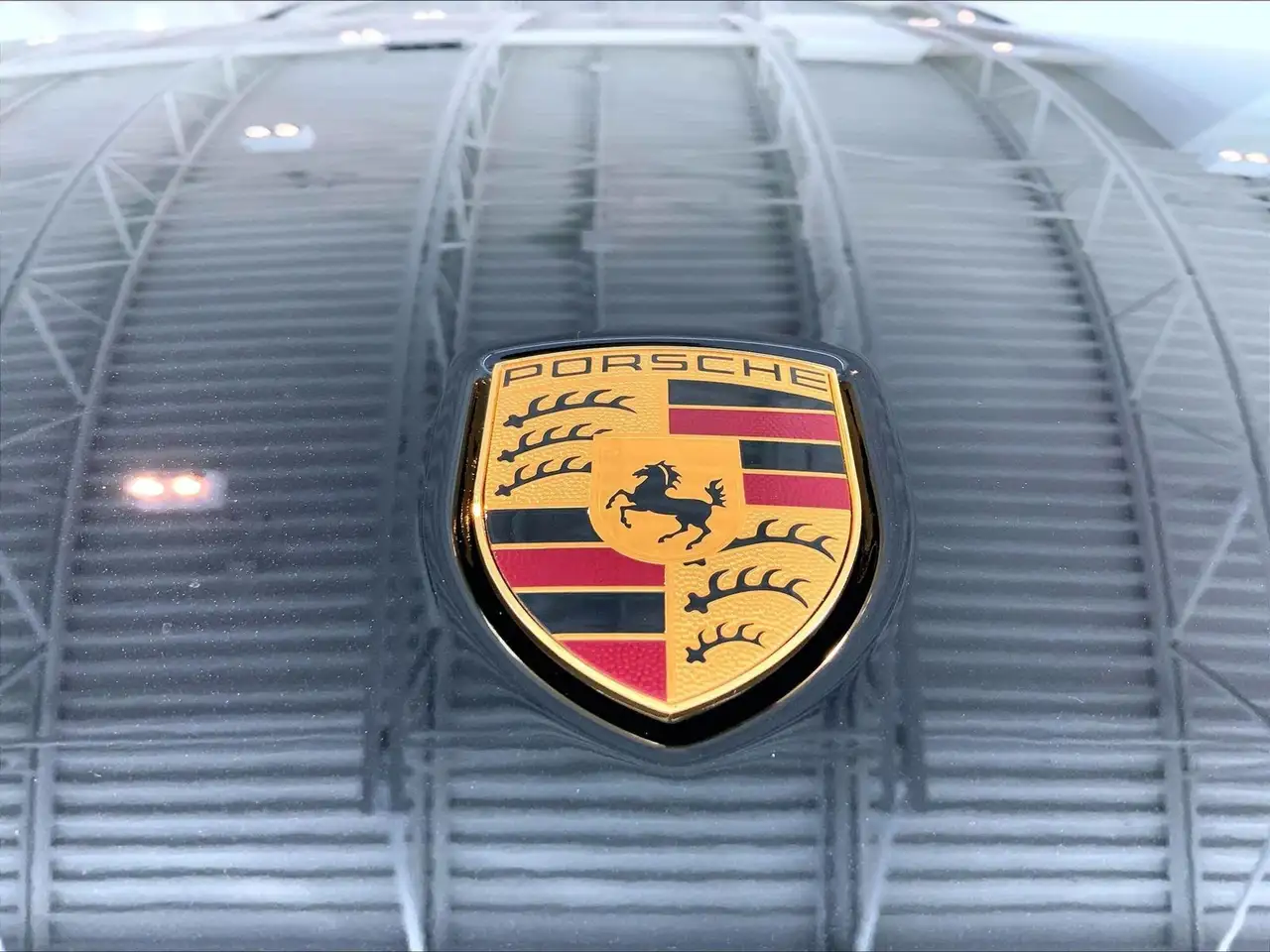 Porsche Macan снимка Porsche Macan
