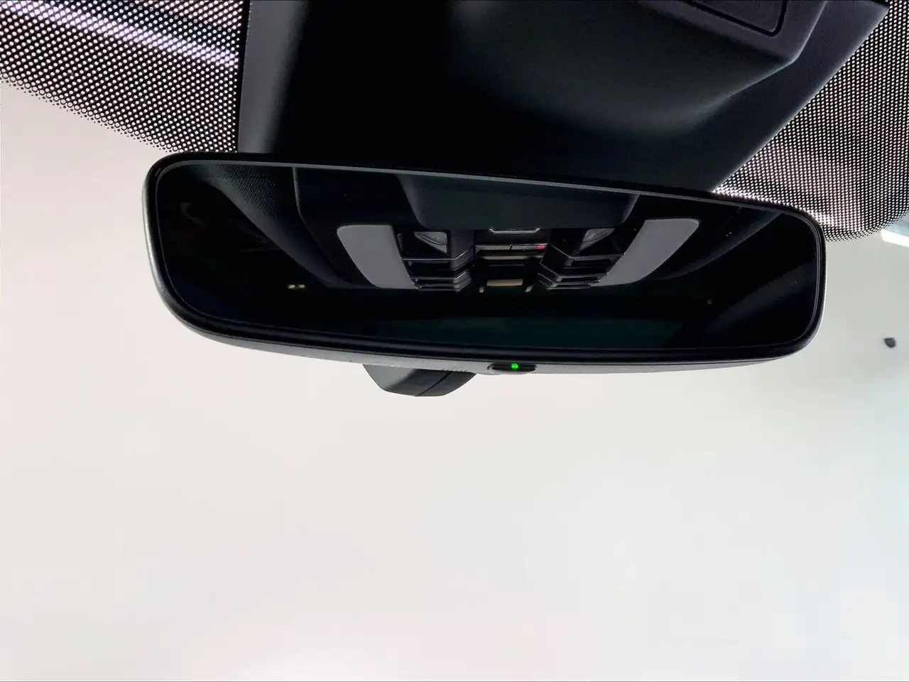 Porsche Macan снимка Porsche Macan