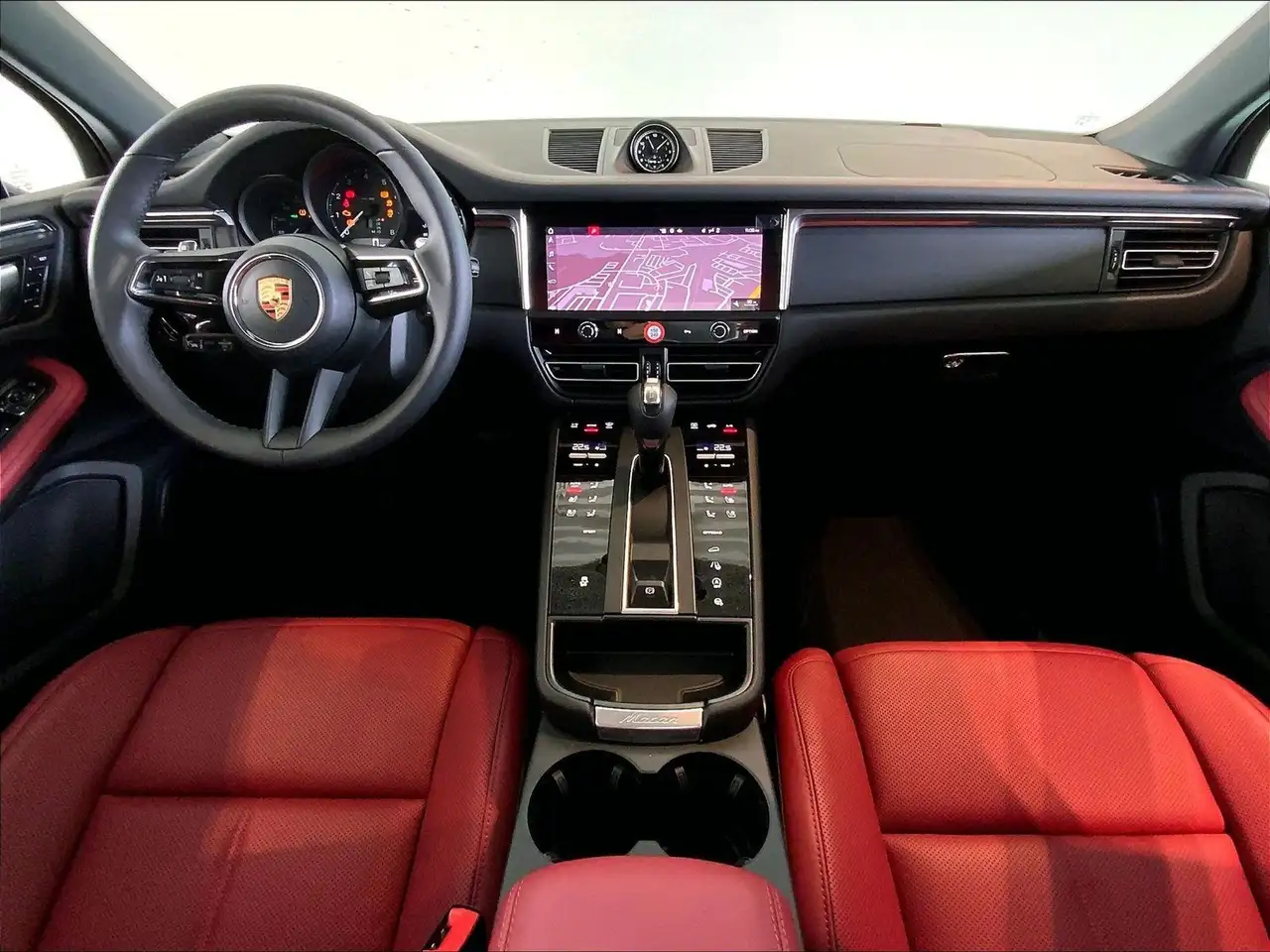 Porsche Macan снимка Porsche Macan