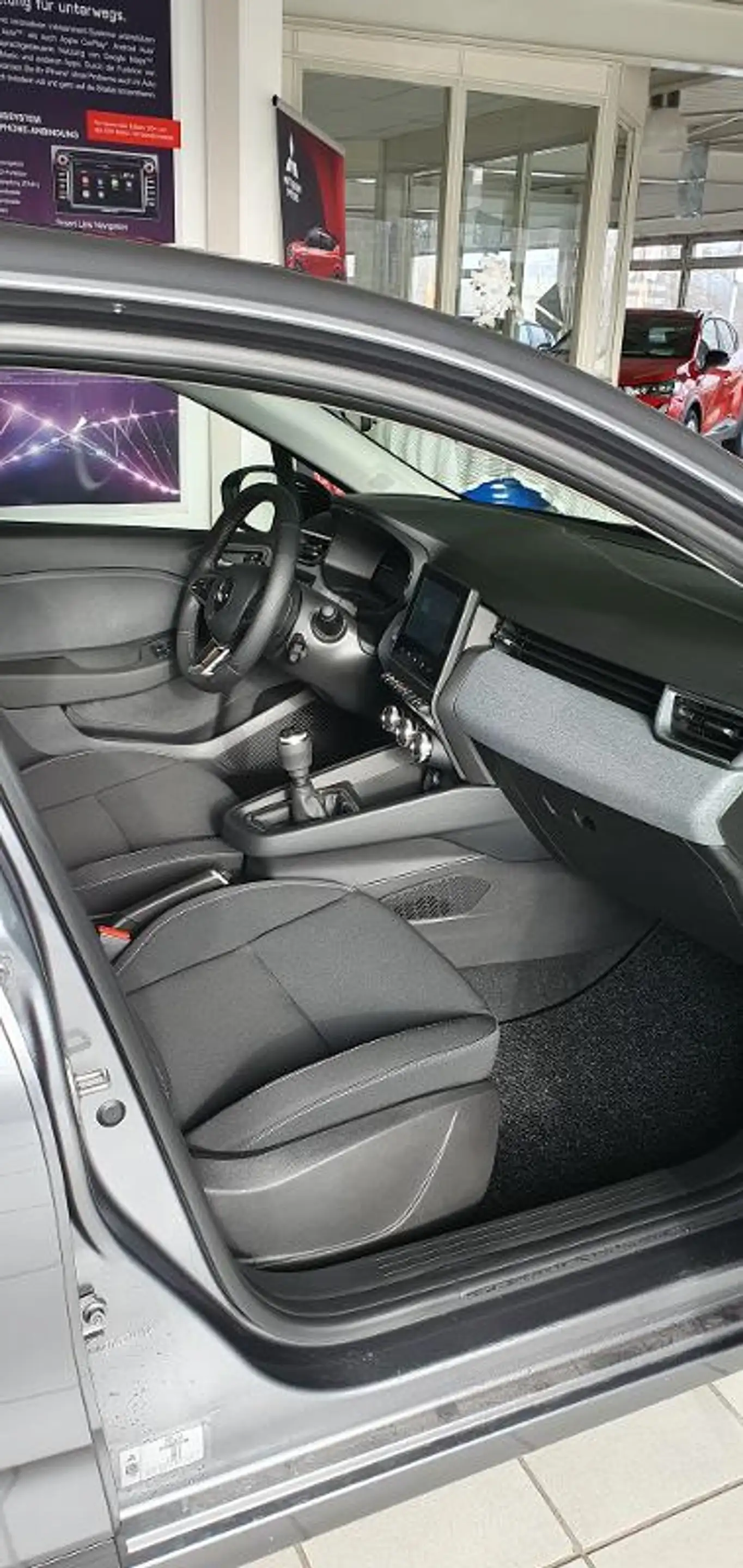 Mitsubishi Colt 1.0T PLUS LED/SITZHEIZUNG/TEMPOMAT/DAB+ — photo 8