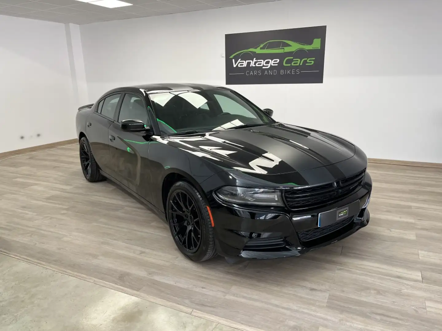 Dodge Charger Noir - 1