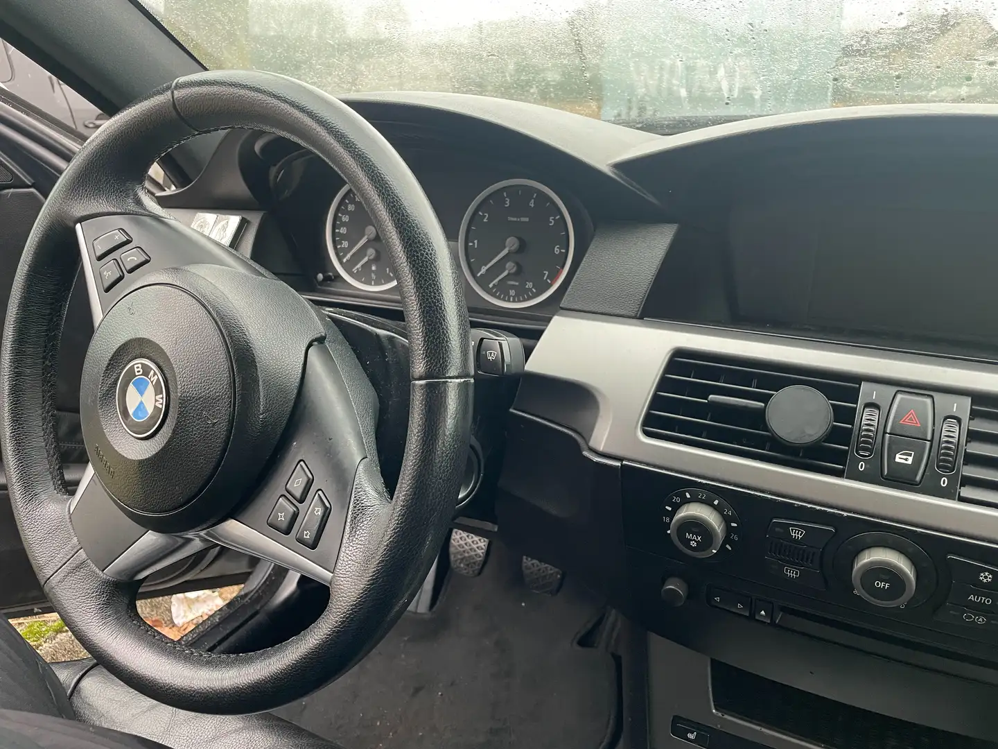 BMW 520 520i Grau - 2