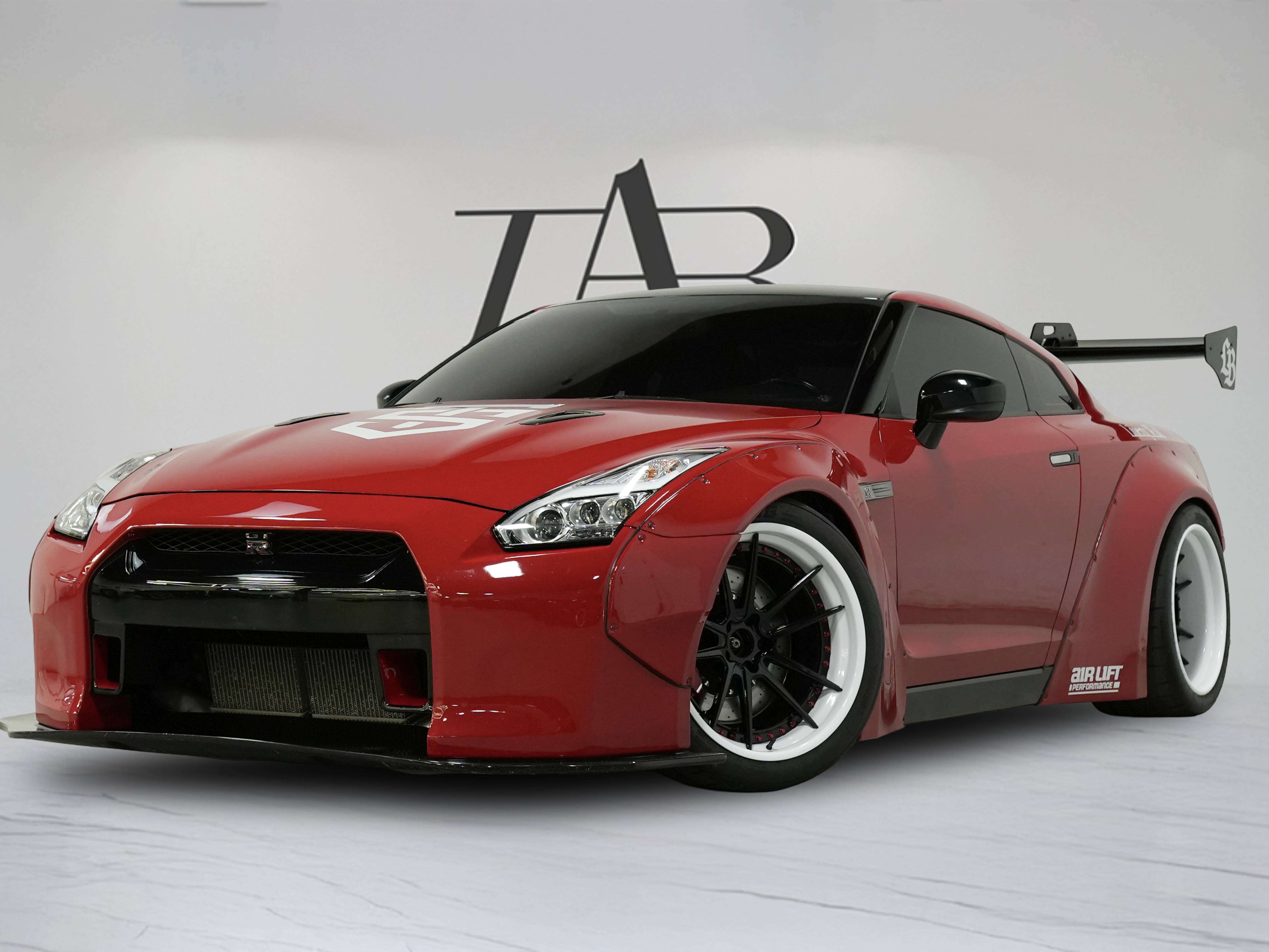 2011 Nissan GT-R