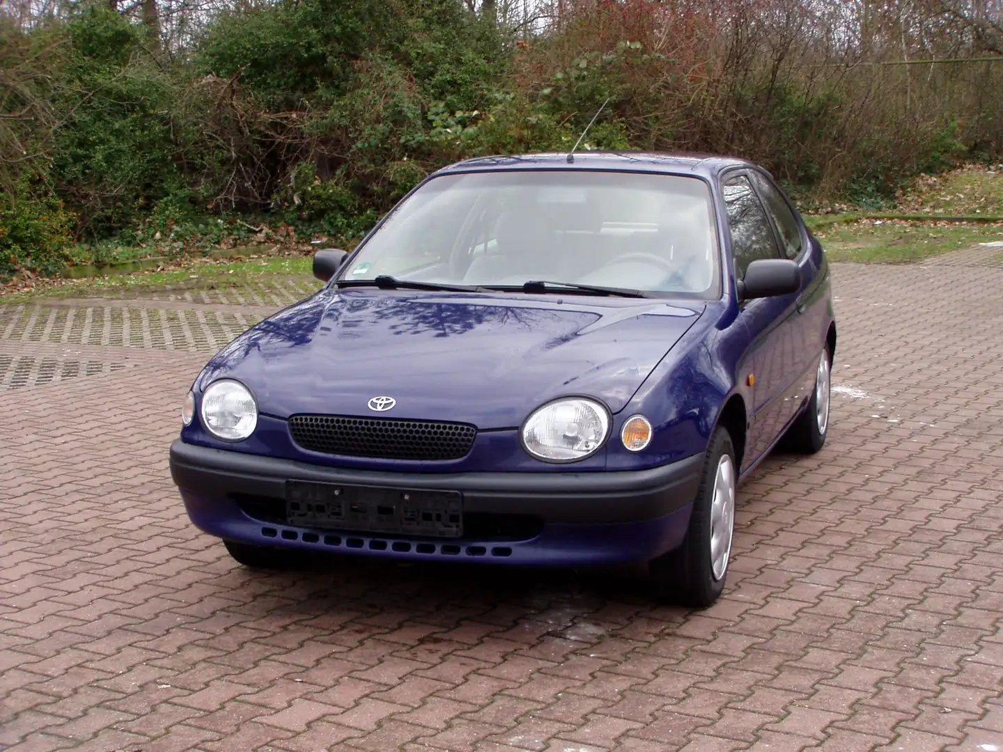 Toyota Corolla 1.4 linea terra Modrá - 1