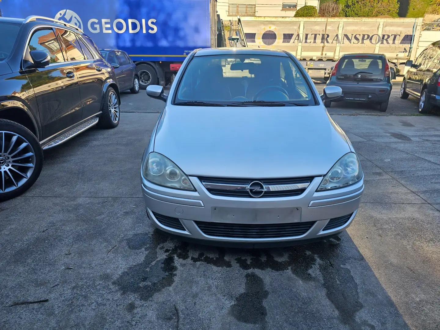 Opel Corsa Corsa 1.2i XEP 16v Silverline Easytronic Gris - 1