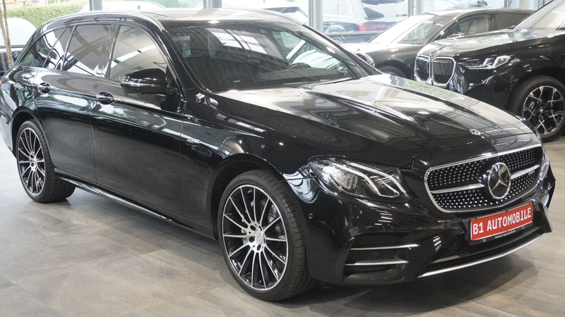 Mercedes-Benz E 53 AMG T 4Matic+*PANO*BUR*AHK*AMG-DRIVEPACK — photo 3