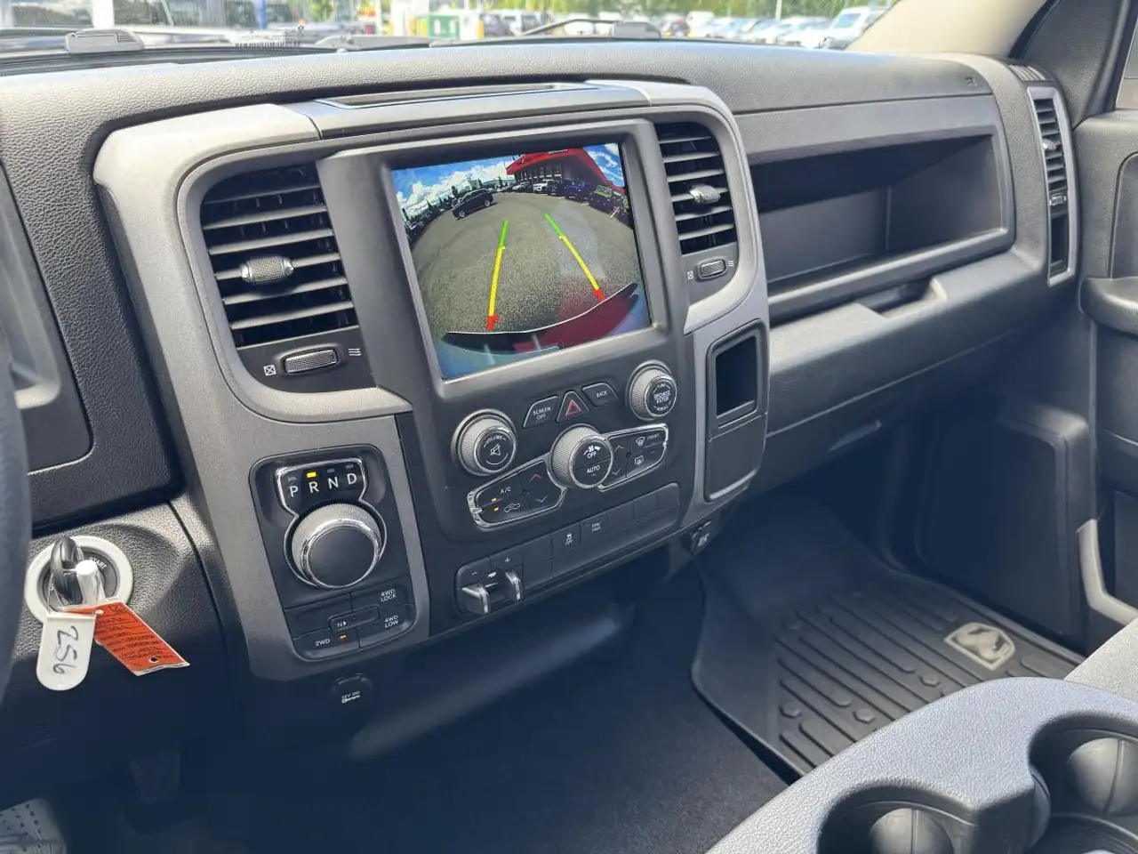 RAM 1500 fotografie RAM 1500