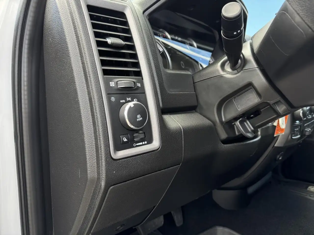 RAM 1500 fotografie RAM 1500
