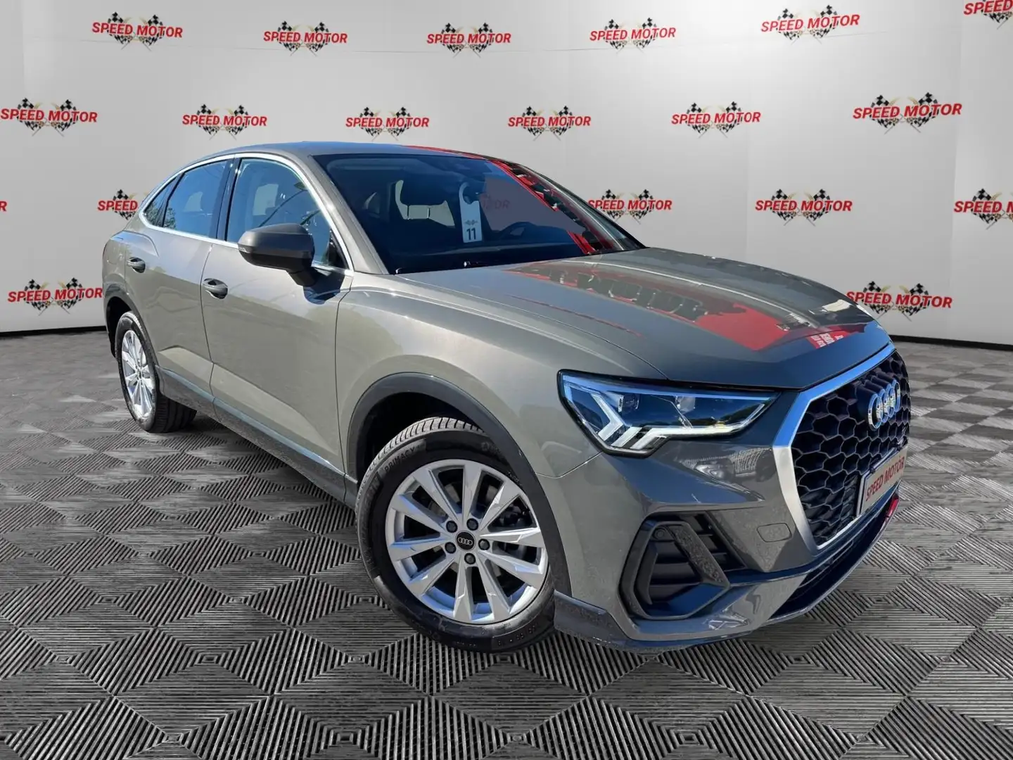 Audi Q3 Q3 SPB 35 TFSI S tronic, FARI FULL LED, IN GARANZ Grijs - 1