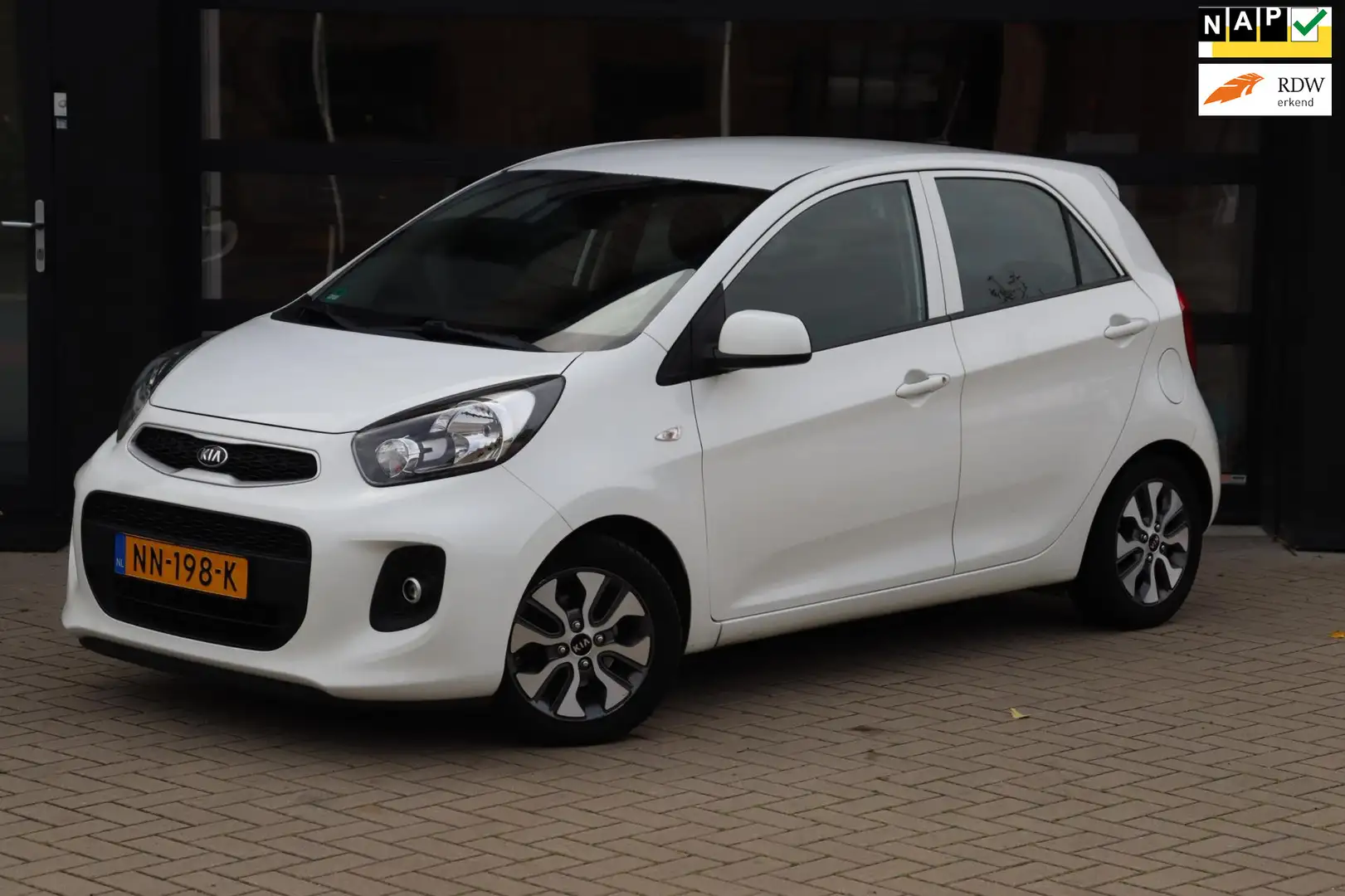 Kia Picanto 1.0 CVVT EconomyPlusLine | NAP | Navi | Airco | Ca Wit - 1