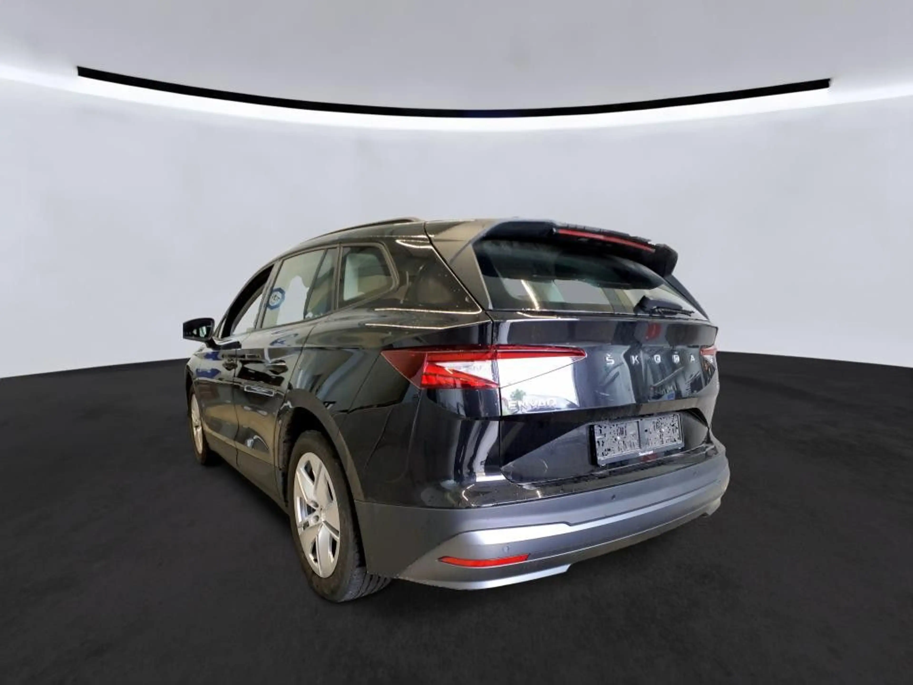 Skoda Enyaq 50 Loft — photo 3