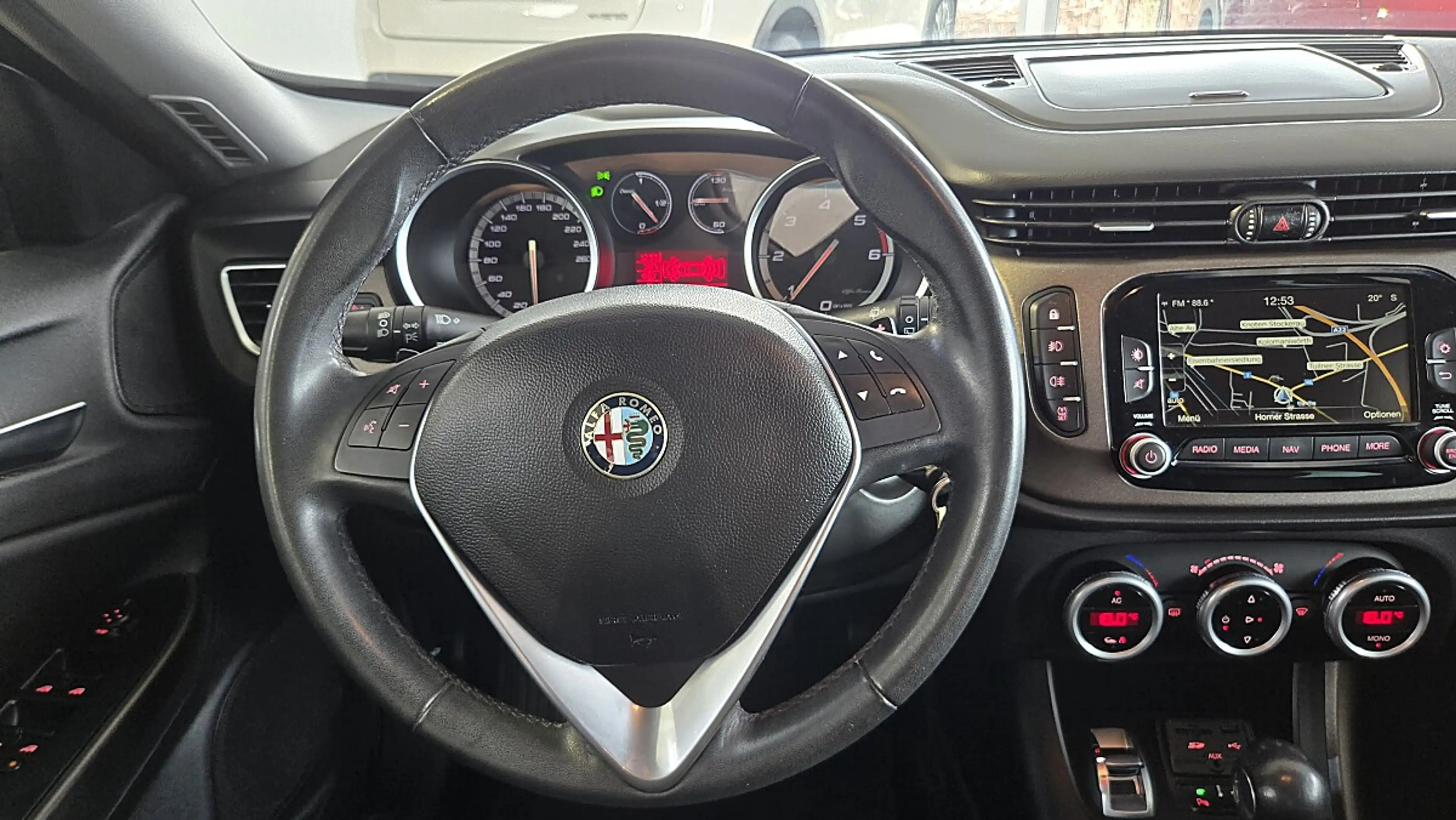 Alfa Romeo Giulietta 2.0 JTDM Exclusive --TOLLE AUSFÜHRUNG-- — photo 15
