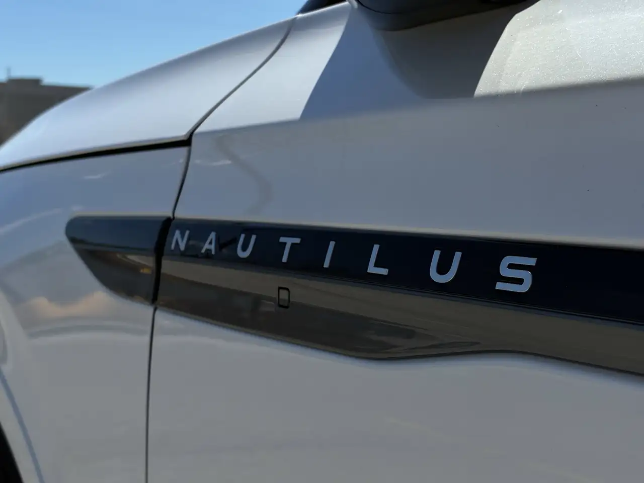 Lincoln Nautilus снимка Lincoln Nautilus