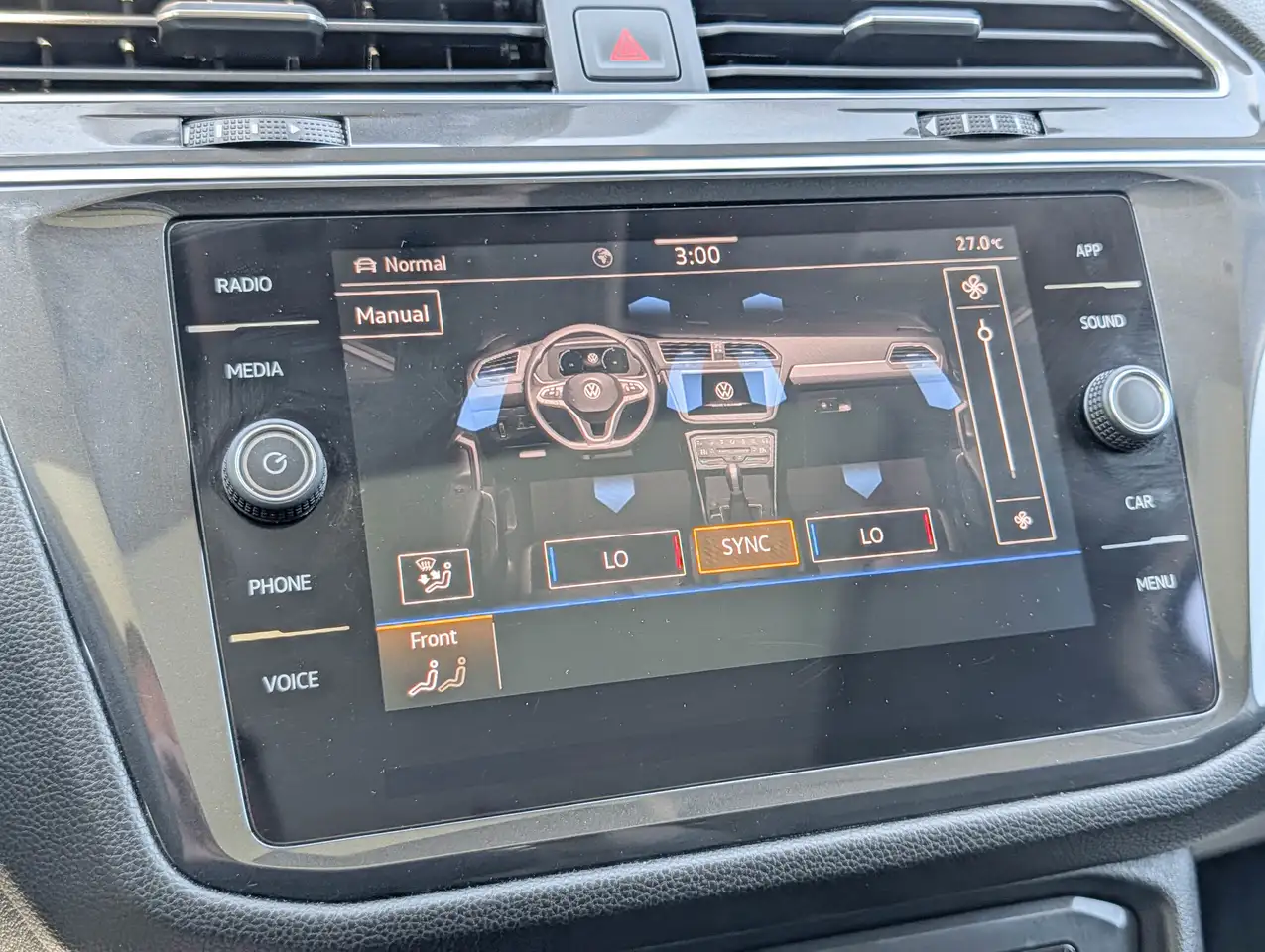 Volkswagen Tiguan снимка Volkswagen Tiguan