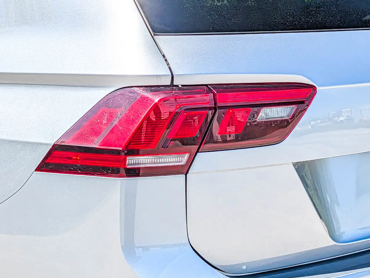 Volkswagen Tiguan снимка Volkswagen Tiguan