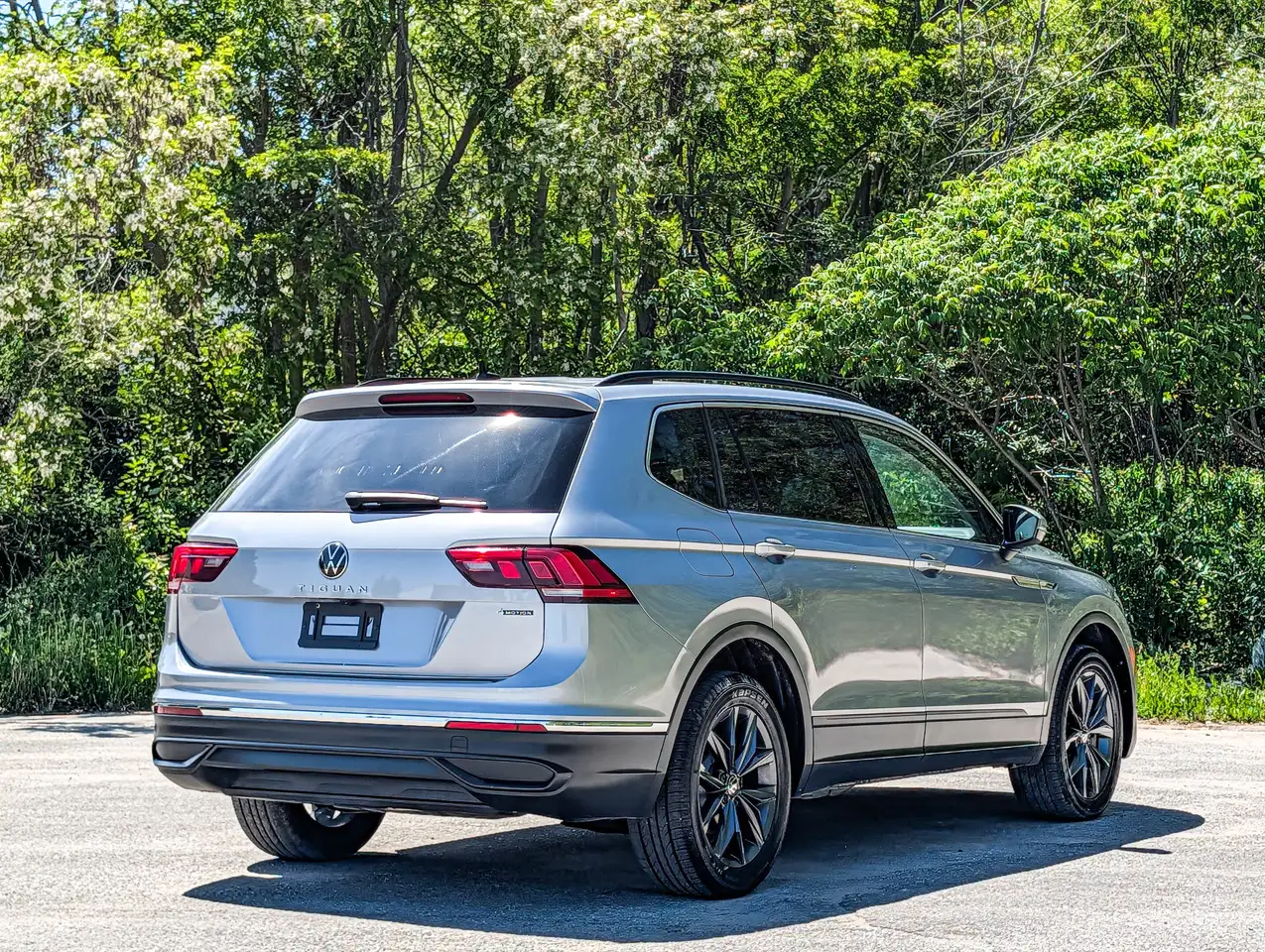 Volkswagen Tiguan снимка Volkswagen Tiguan