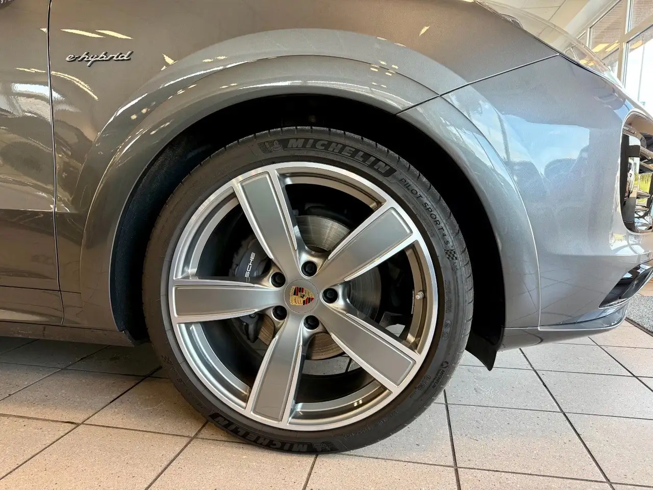 Porsche Cayenne E-Hybrid SportDesign/Panorama/AHK/HUD, миниатюра 6