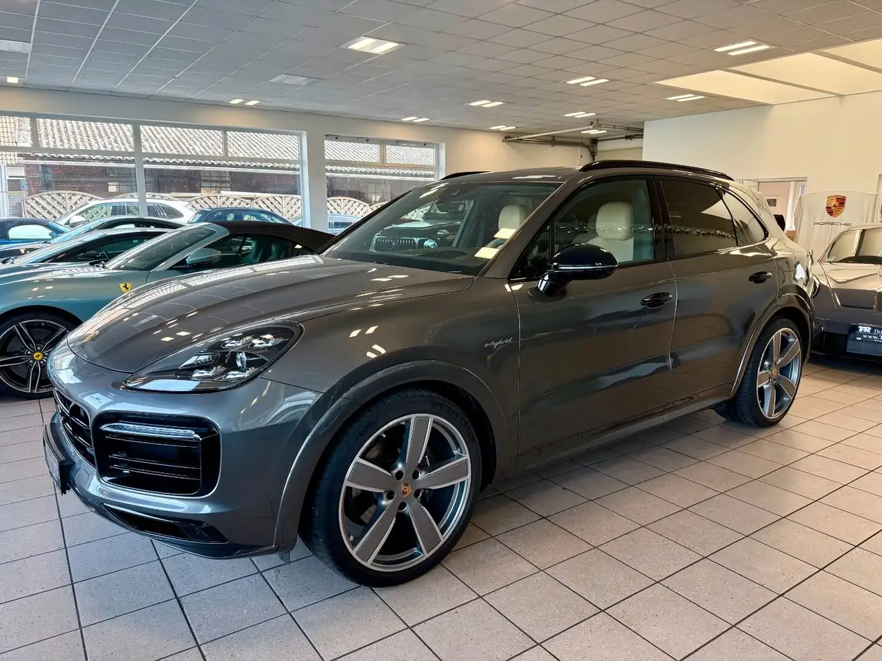 Porsche Cayenne E-Hybrid SportDesign/Panorama/AHK/HUD, миниатюра 2
