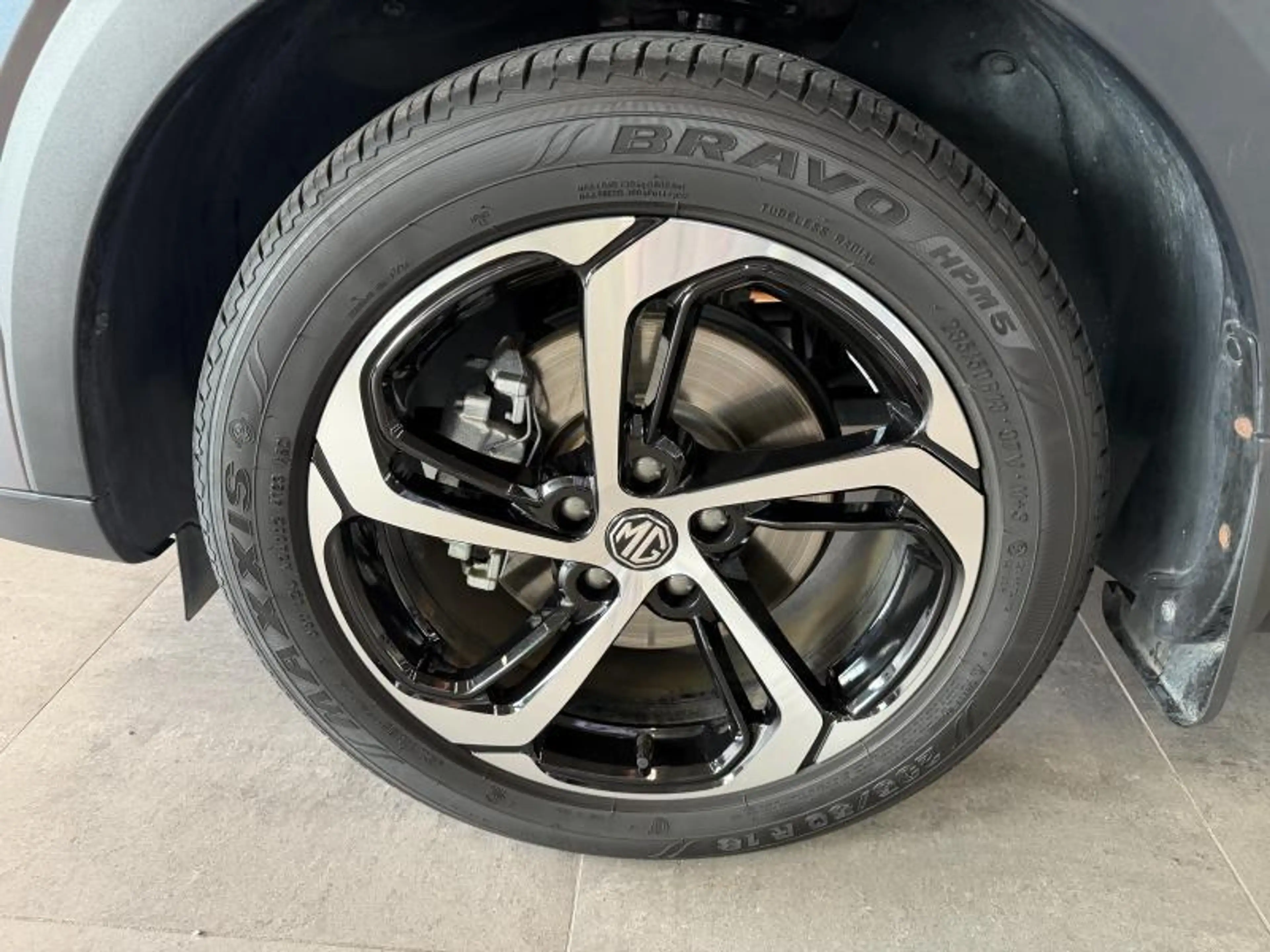 MG EHS 1.5 T-GDI Plug in Hybride Luxury Facelift! | FULL — photo 9