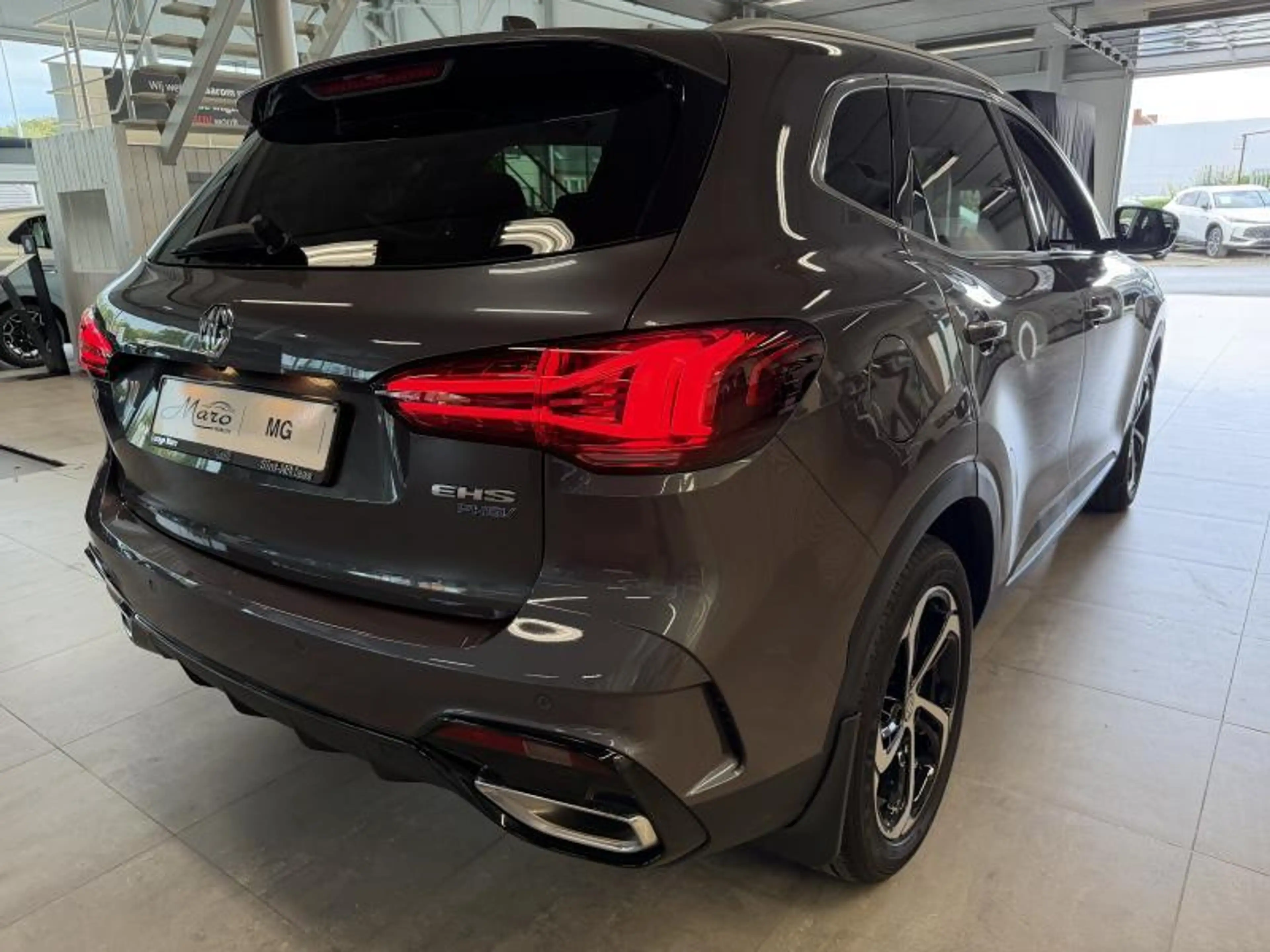 MG EHS 1.5 T-GDI Plug in Hybride Luxury Facelift! | FULL — photo 2