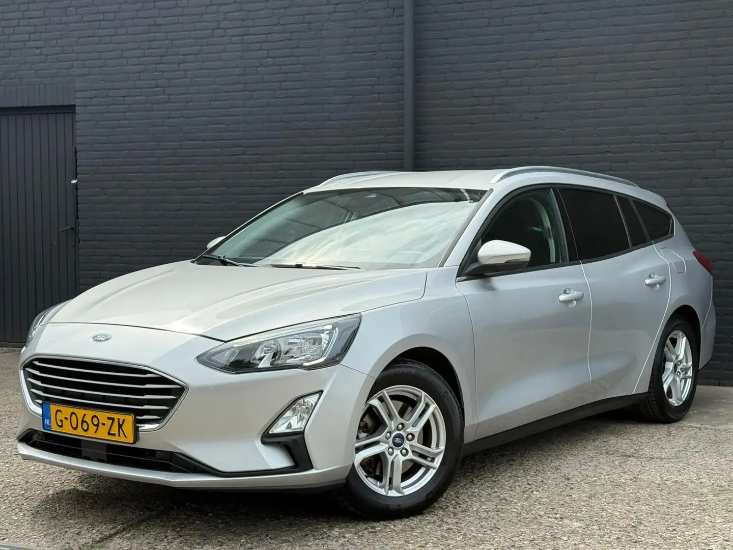 Ford Focus Wagon 1.0 EcoBoost Trend Edition Business|CRUISE|C Grijs - 1