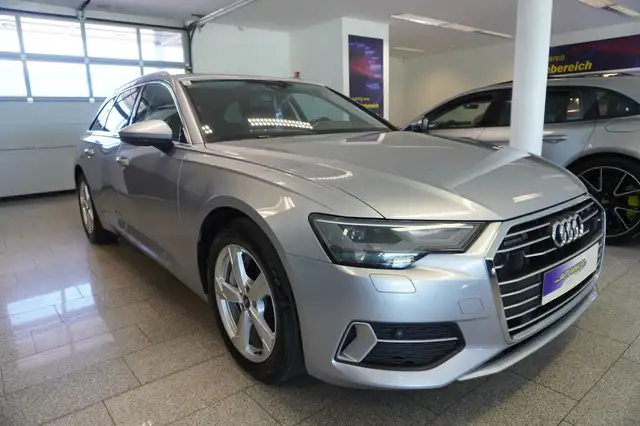 Audi A6 view 3