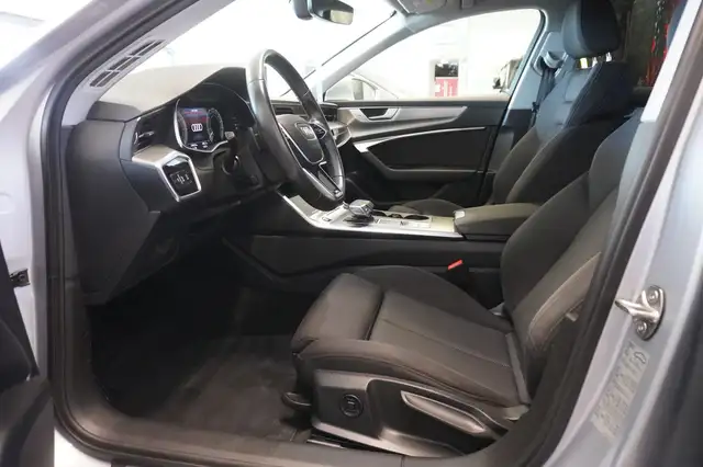 Audi A6 view 8