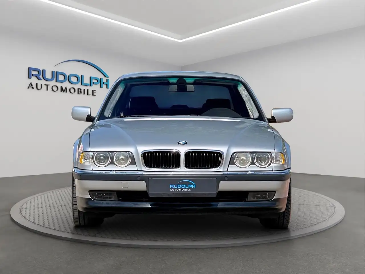 BMW 740 iL A LANG 4,4 TOP-ZUSTAND MASSAGE TÜV NEU, foto 2