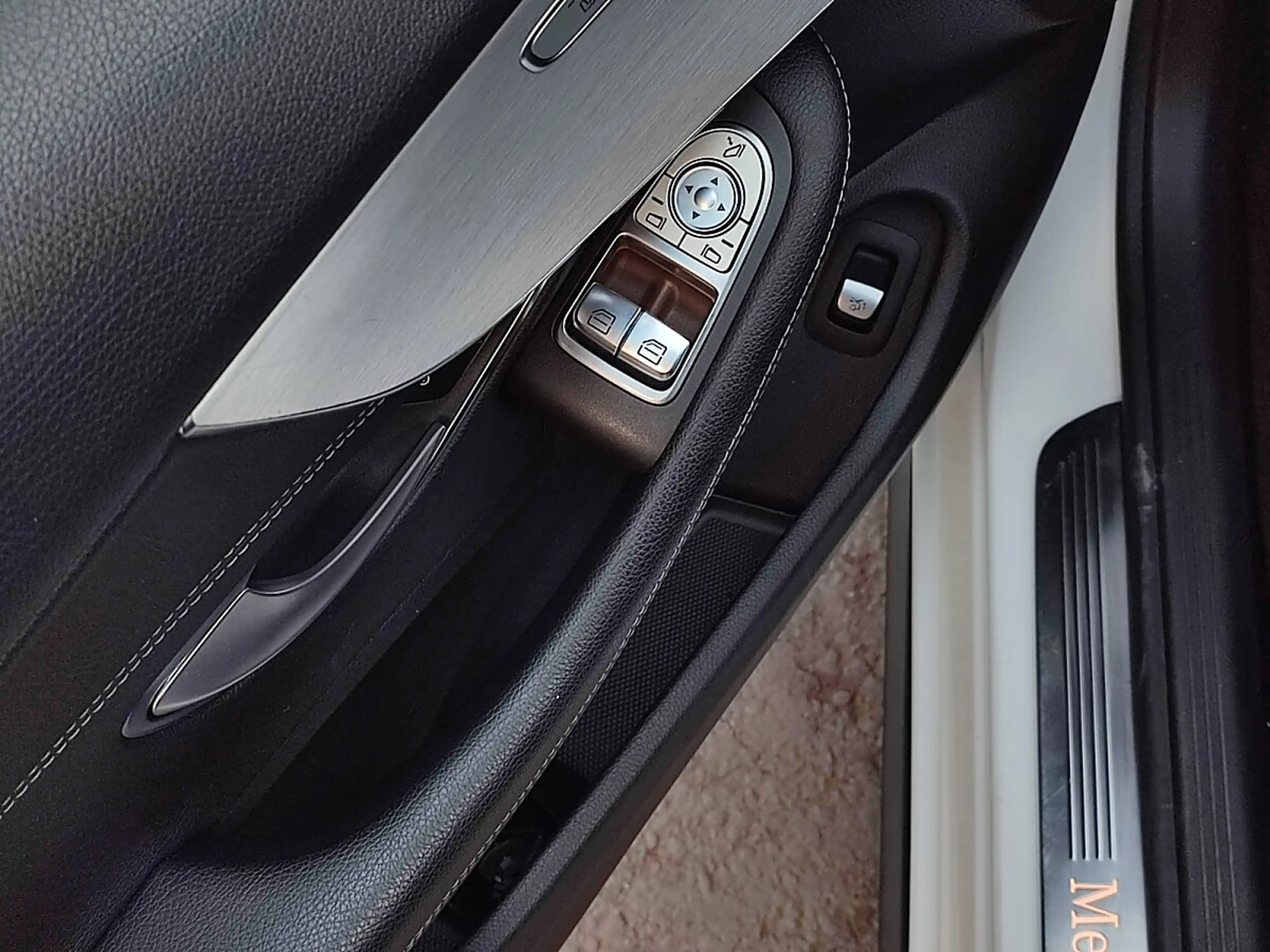 Mercedes-Benz C 220 d Coupe Aut. — photo 6