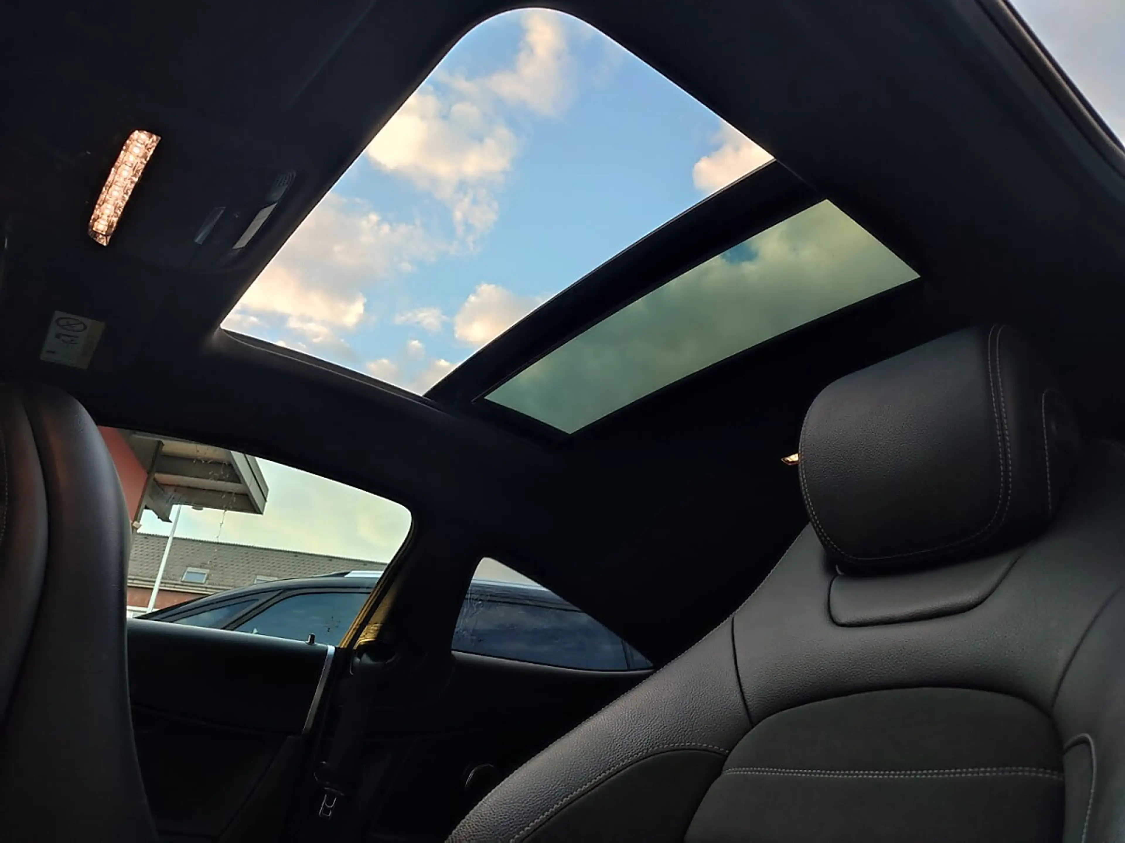 Mercedes-Benz C 220 d Coupe Aut. — photo 4