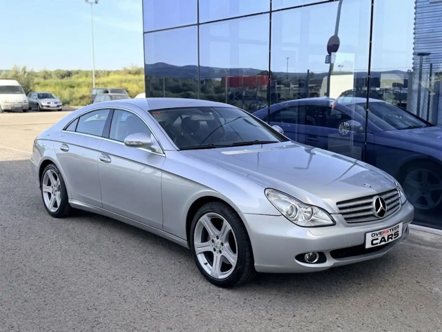 Mercedes-Benz CLS 500 Aut. Plateado - 1