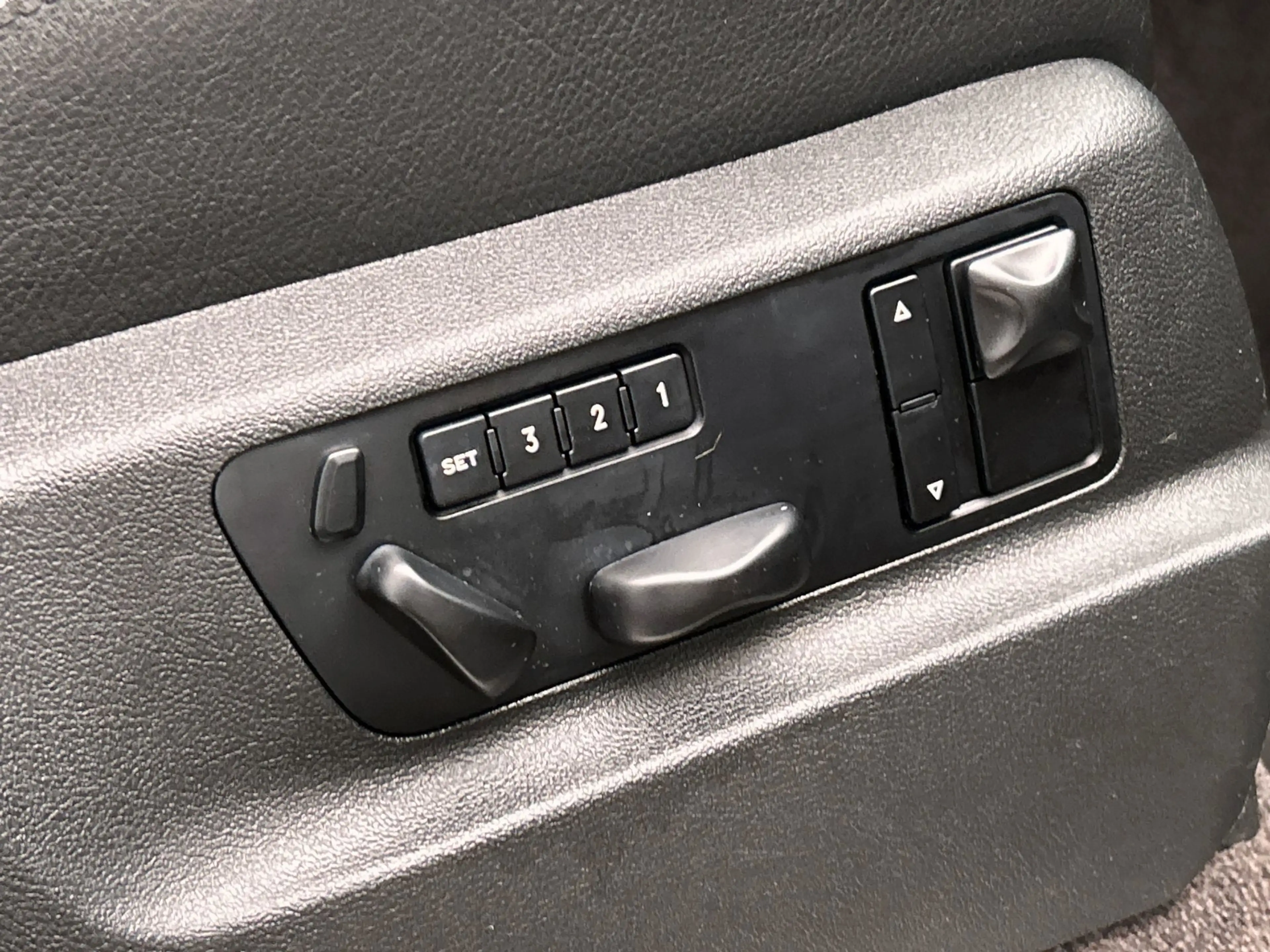 Porsche Cayenne 4.8 S | Memory | Stoelverwarming | Panoramadak | T — photo 34