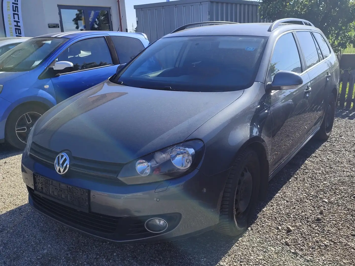 Volkswagen Golf Variant Trendline BlueMotion Grau - 2