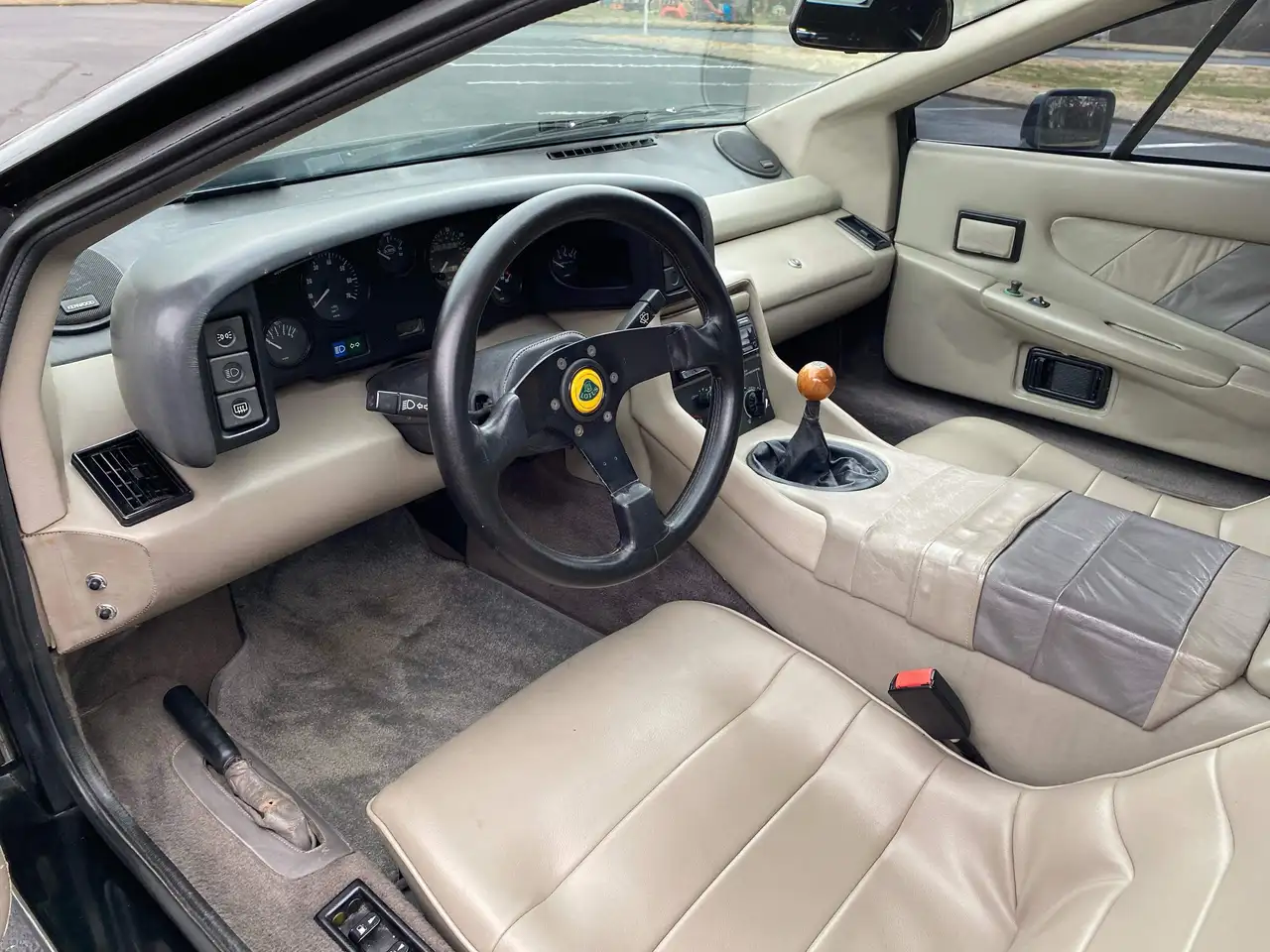 Lotus Esprit Turbo 1988, foto 7
