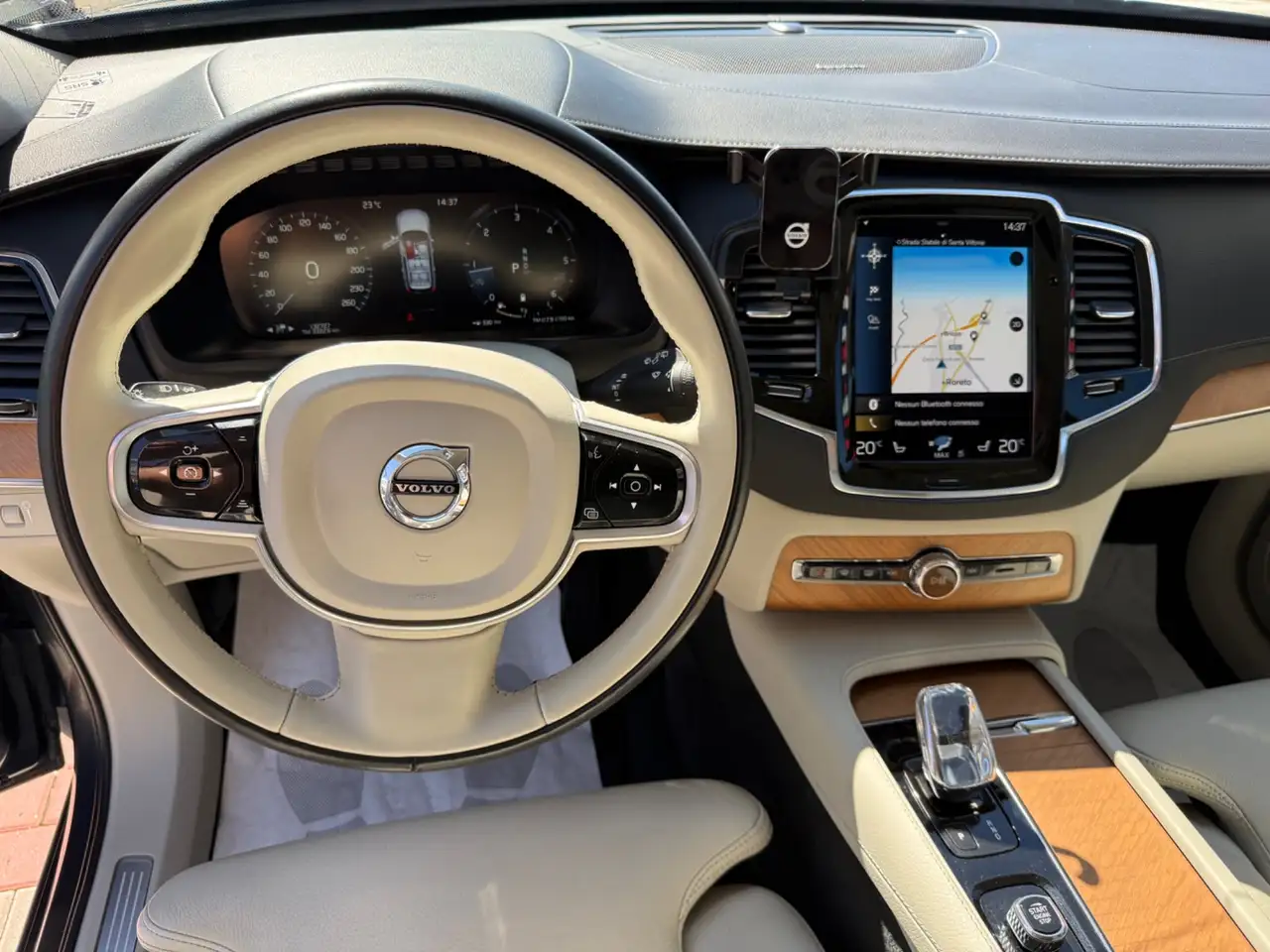 Volvo XC90 B5 (d) AWD automatico 7 posti Ultimate Bright, миниатюра 9