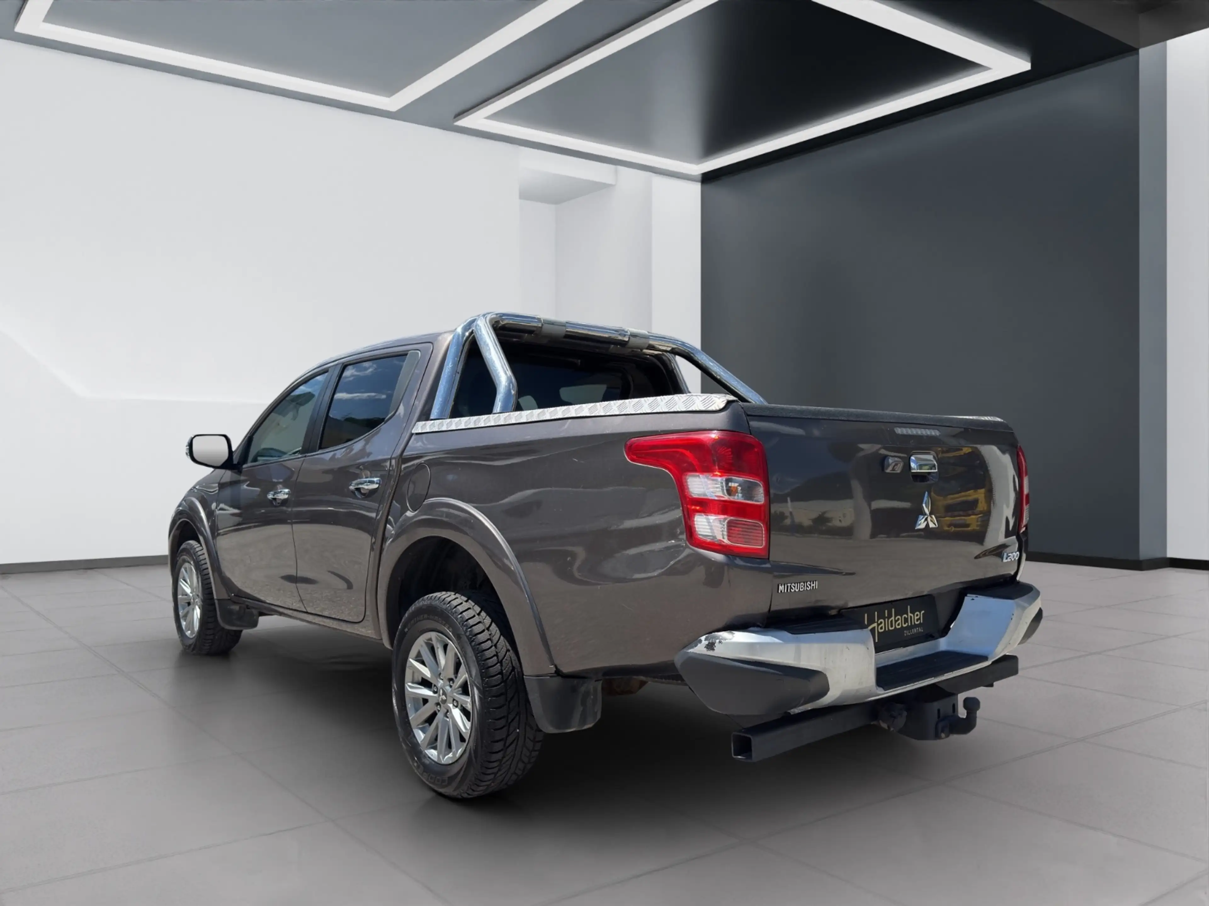 Mitsubishi L200 — photo 5