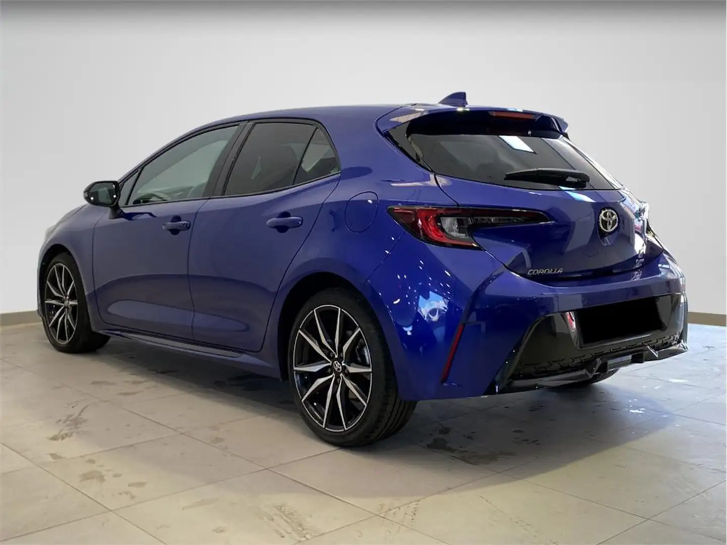 Toyota Corolla 140H GR Sport - 2