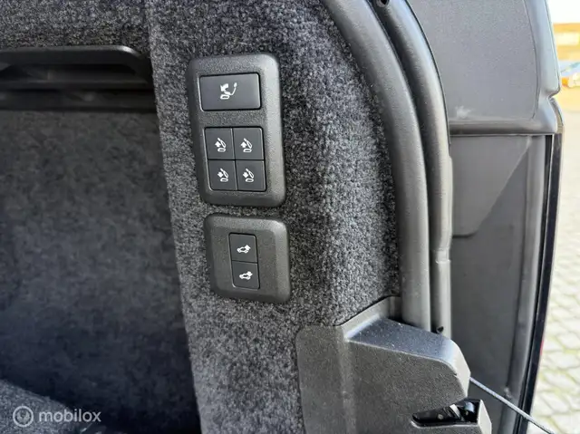 Land Rover Range Rover view 23