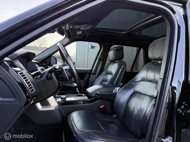 Land Rover Range Rover view 4