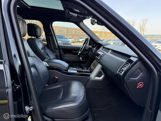 Land Rover Range Rover view 15