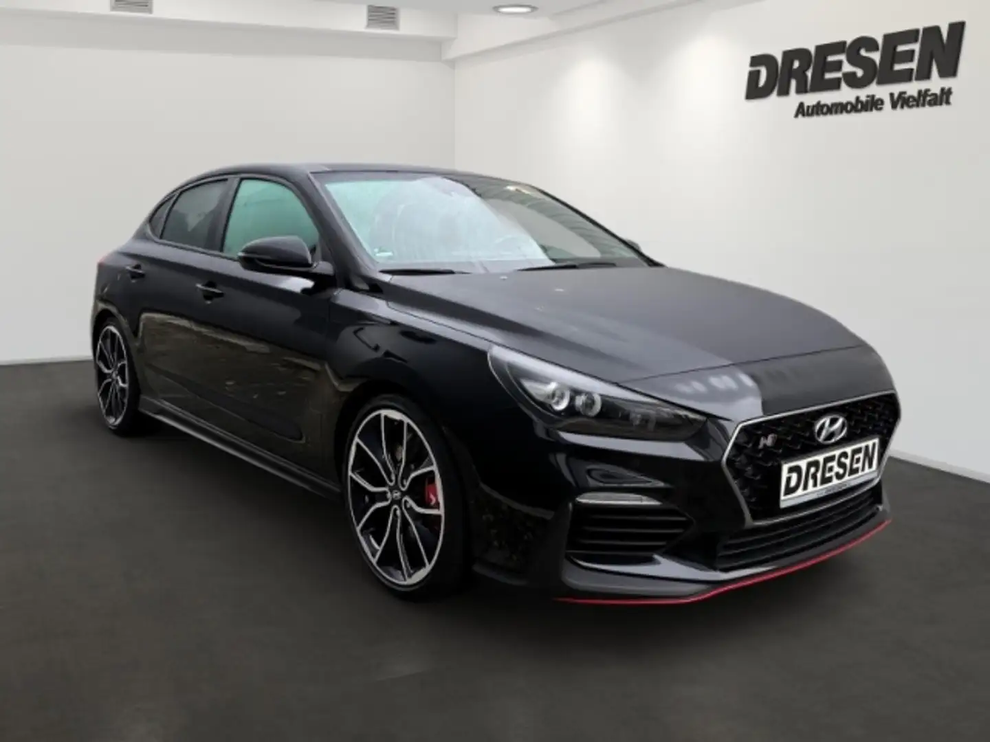 Hyundai i30 N Fastback 2.0 Performance+Schiebedach+Navi+LED+ Zwart - 2