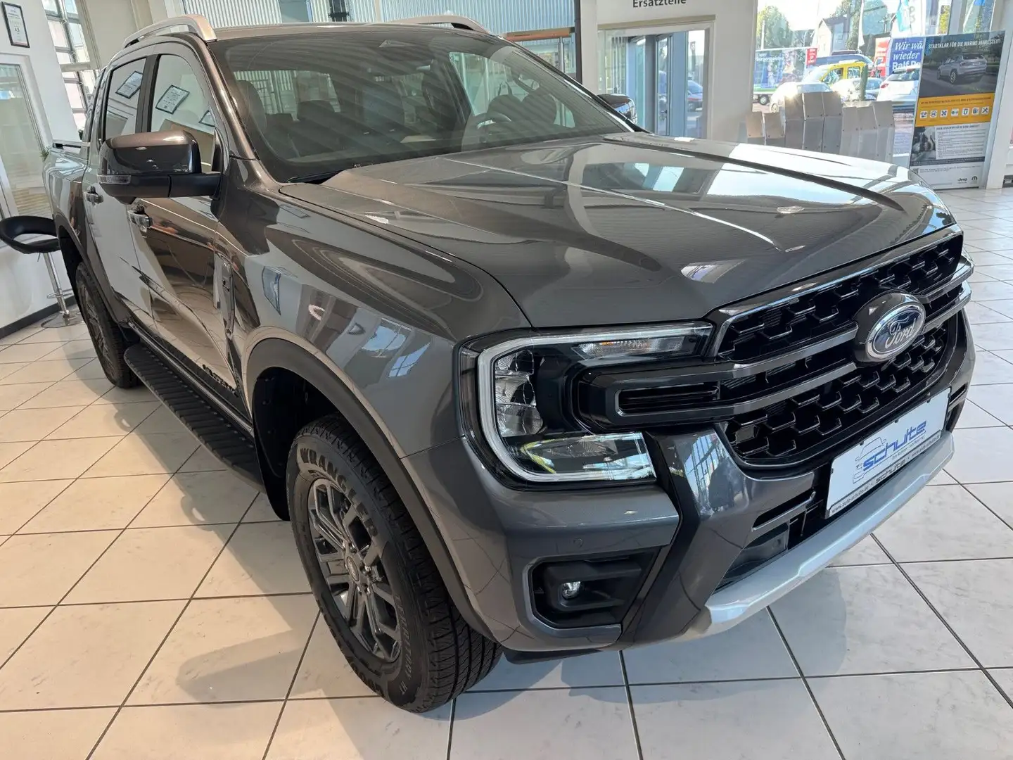 Ford Ranger Wildtrak e-4WD Doppelkabine Technologie-P Grijs - 2